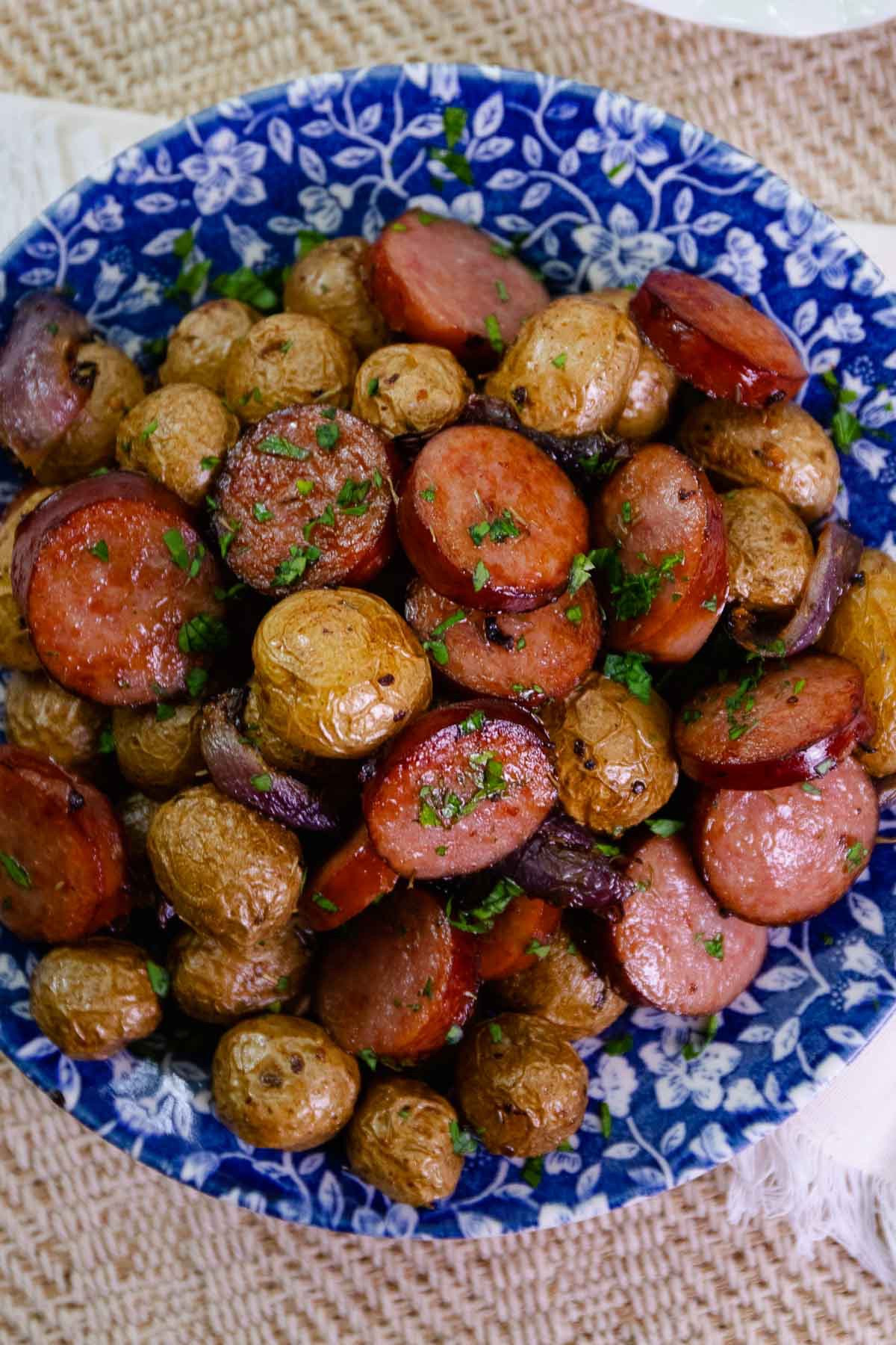 Busy weeknights just got easier! This Air Fryer Sausage and Potato recipe is hearty, flavorful, and ready in under 30 minutes. Toss it all together, pop it in the air fryer, and dinner’s done—no fuss, no mess.

Shop the post for links to everything I used!

#LTKSeasonal #LTKFamily #LTKHome
