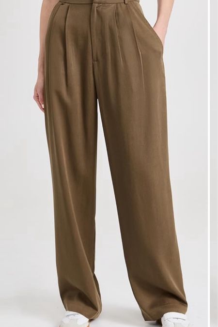These pants are on sale today so I bought them because I love the color! Planning to wear with a silk blouse and espadrilles for a night out. They’d also look cute with a blazer or this denim button up and an edgy belt!

#LTKStyleTip #LTKSeasonal #LTKWorkwear