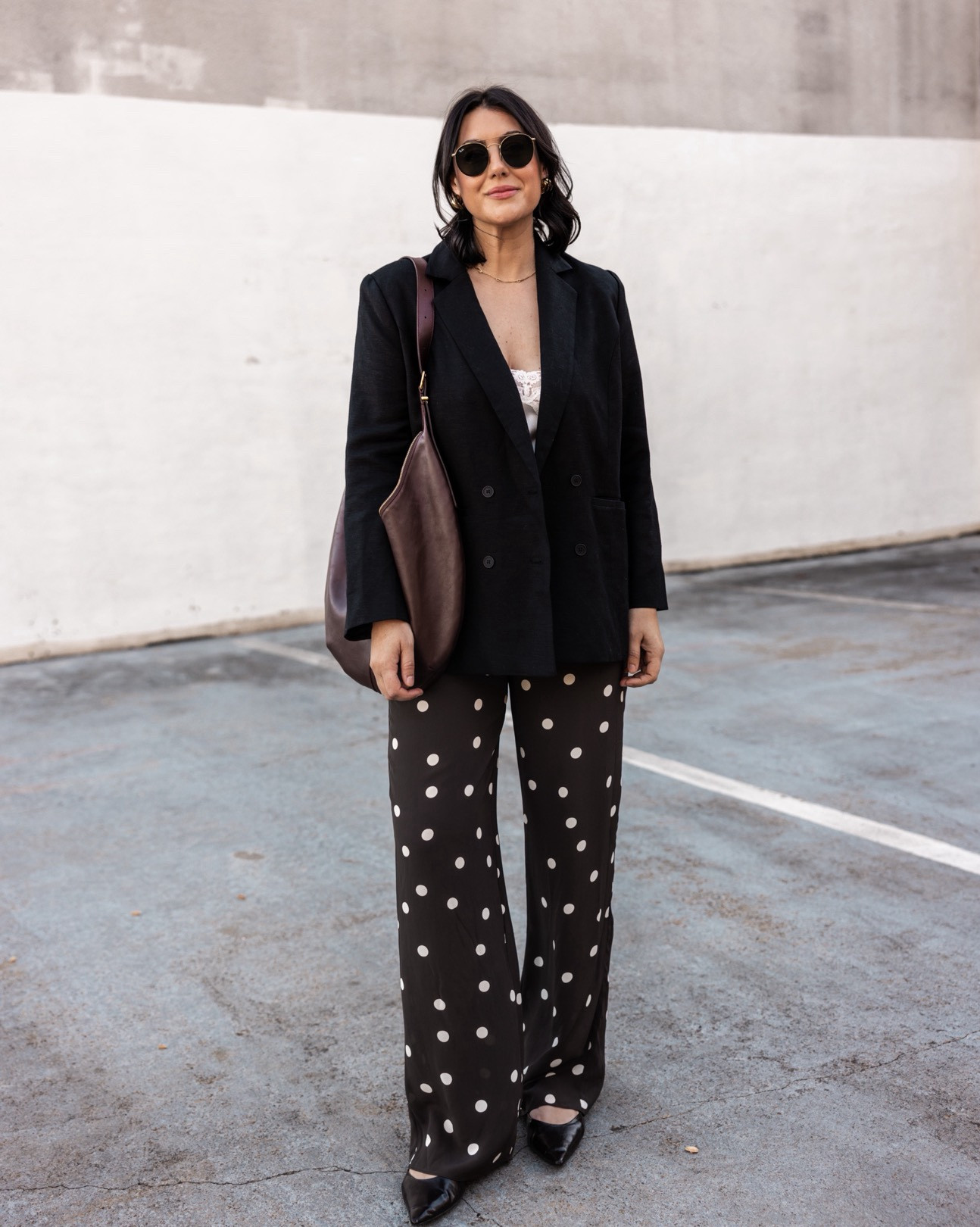 I love these favorite daughter pants! I’ve worn them no less than 4 times this month. A real wardrobe winner 🏅 

I’m in the large; they run generously and long. 

I’m in the medium of the blazer — it’s my favorite oversized blazer I e ever found! Under $100 too.
