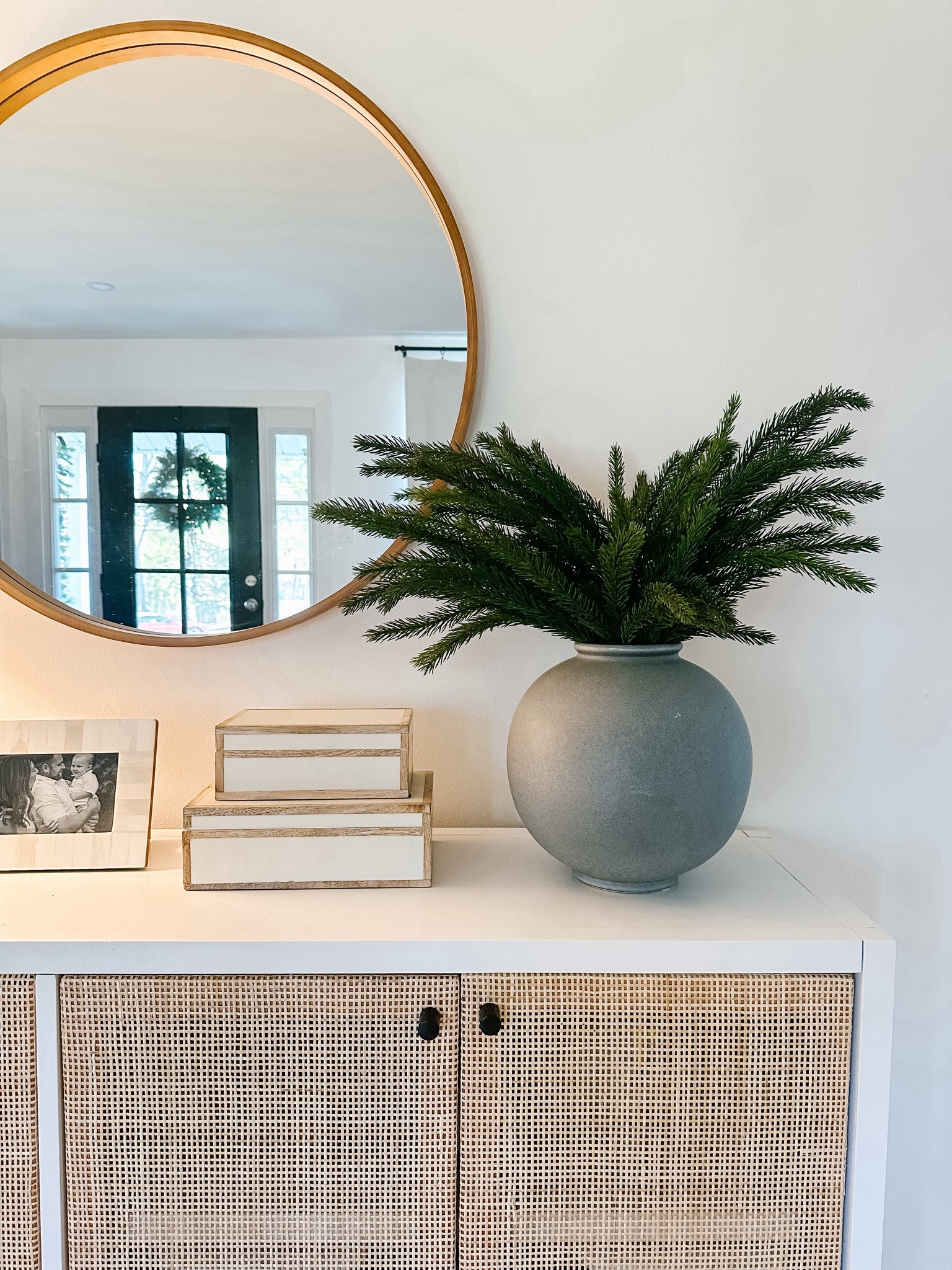 Changed out our console table vase - so much better! Proportionate vase to the size stems! 

#LTKSeasonal #LTKhome #LTKHoliday