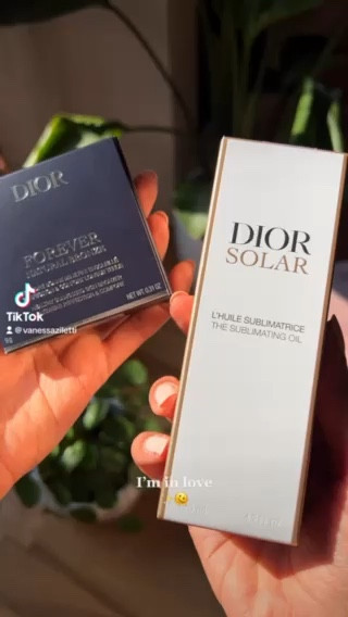 Dior Unboxing ☀️✨

Dior forever natural bronzer, edizione limitata, abbronzante, Dior Solar L’Huile Sublimatrice, Olio corpo, idratante, make-up, beauty, summer makeup, must have makeup, Douglas. 

#LTKbeauty #LTKSeasonal #LTKeurope