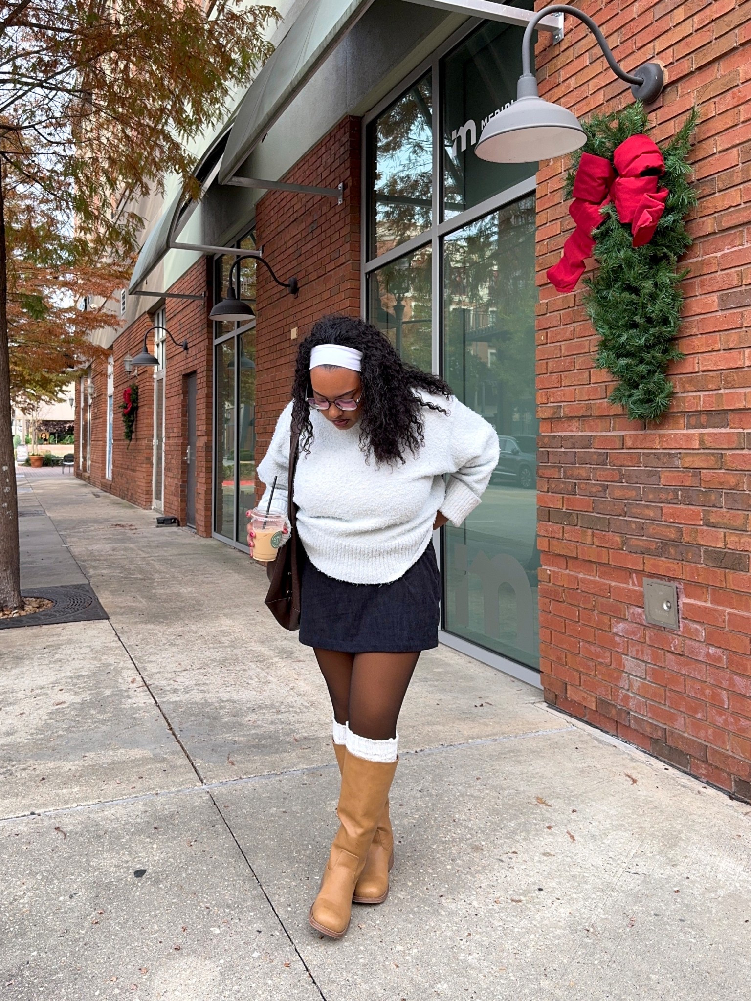 the perfect minimal holiday look for my midsize girlies! 🎄❤️ 

#LTKMidsize #LTKFindsUnder100 #LTKHoliday