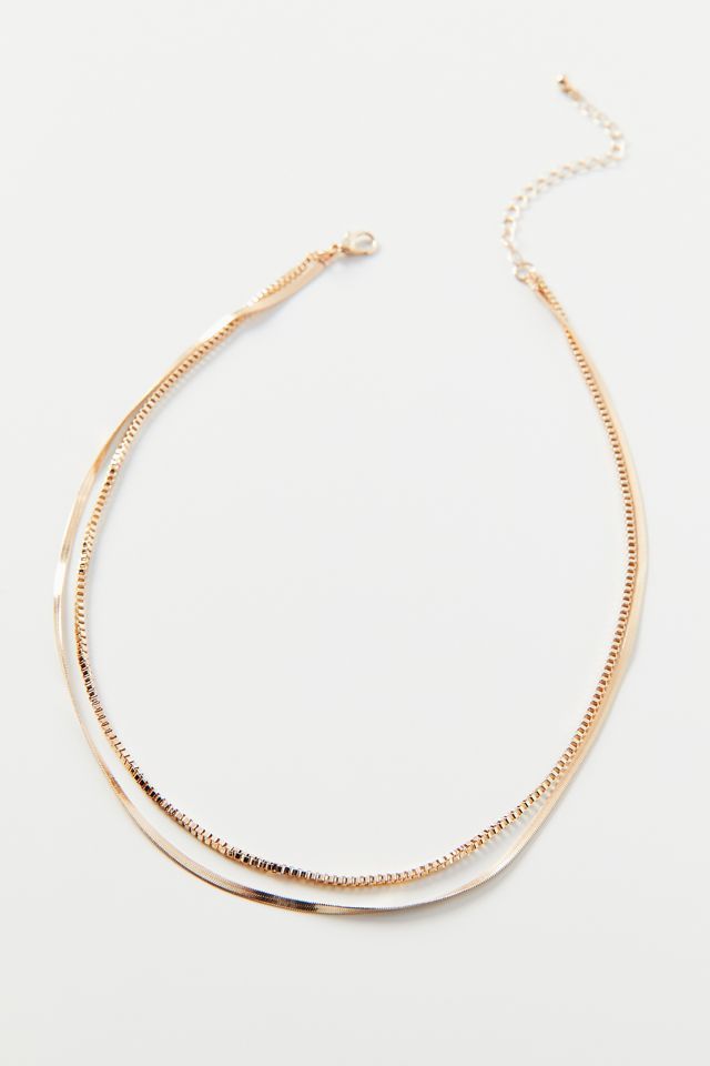 Rachel Delicate Layer Necklace | Urban Outfitters (US and RoW)