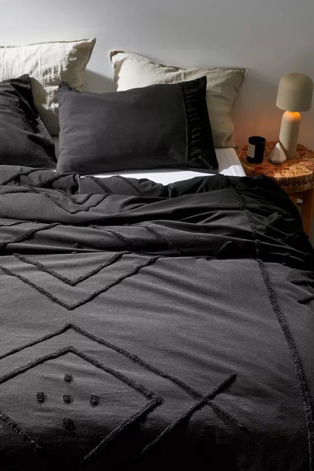 Eliaf Tufted Duvet Cover | Urban Outfitters (US and RoW)