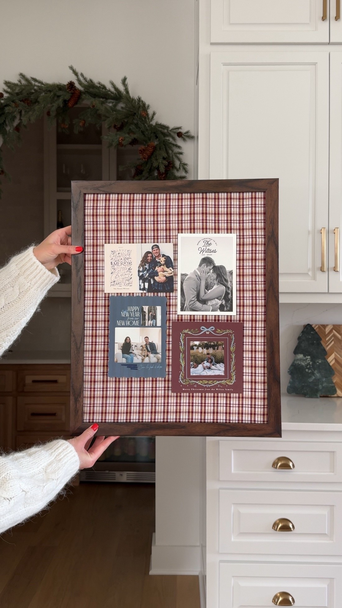An easy holiday decor DIY! I love how these Christmas cards look on this frame with fabric matting! Such an easy addition to your Christmas decor and a fun way to display all your cards!

Christmas decor, home decor, DIY, holiday, Amazon, Amazon home

#LTKHome