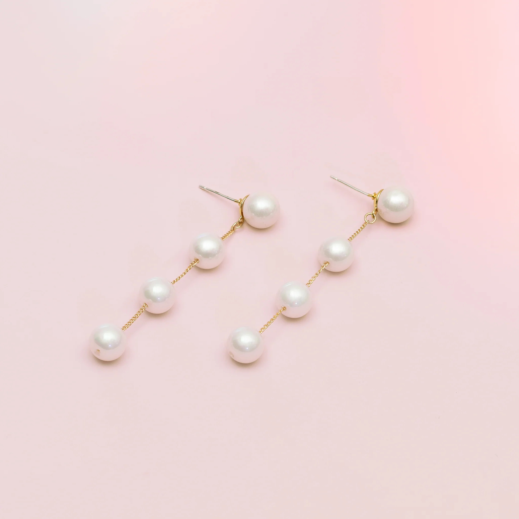 Lowell Pearl Drop Earring - Short | Birdy Grey