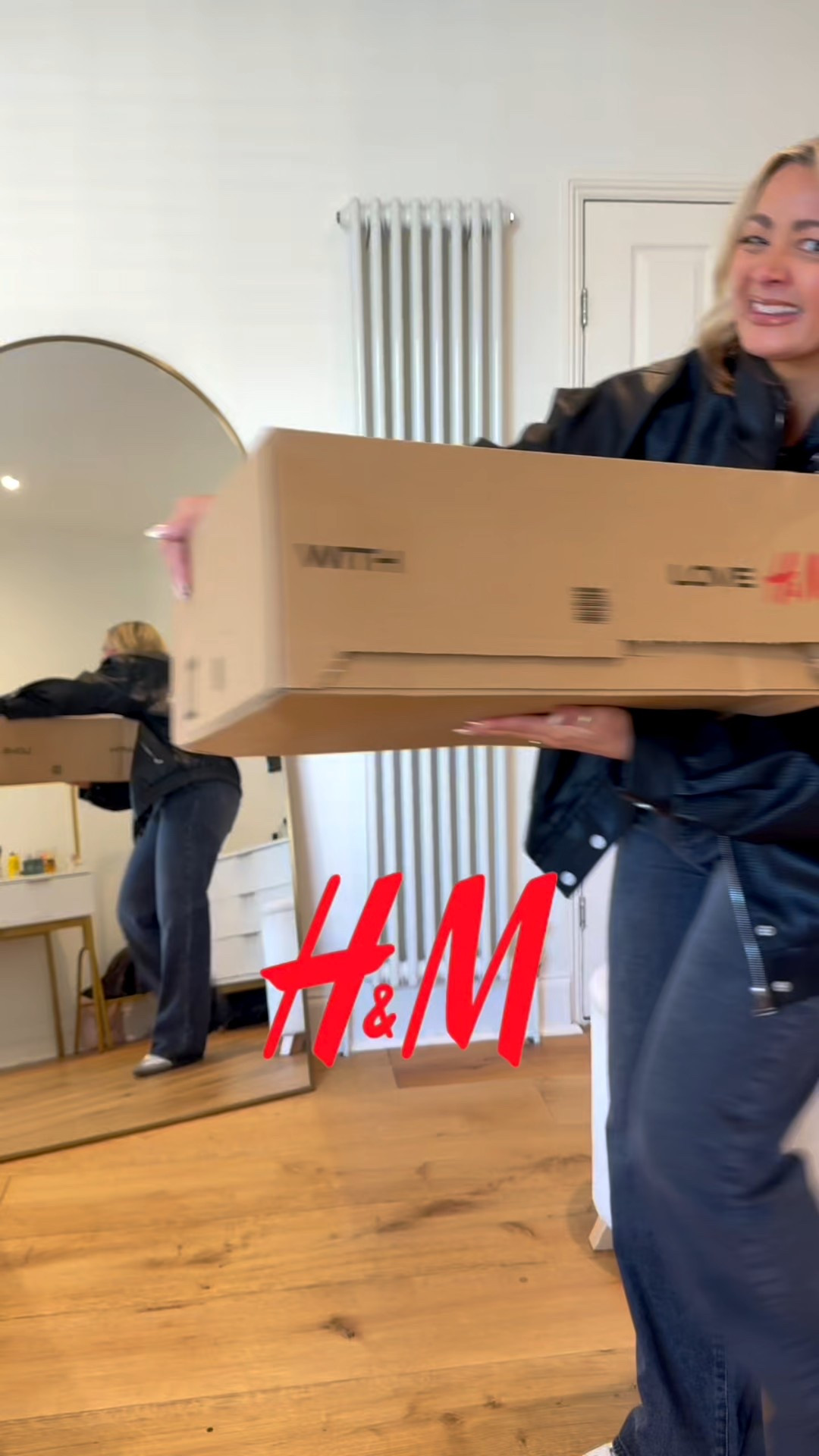 Let’s box my @hm festive outfits order together ❤️ 

Let me know which one you are most looking forward to seeing styled 1,2,3 or 4 

#LTKfestive #LTKmidsize #LTKwinter