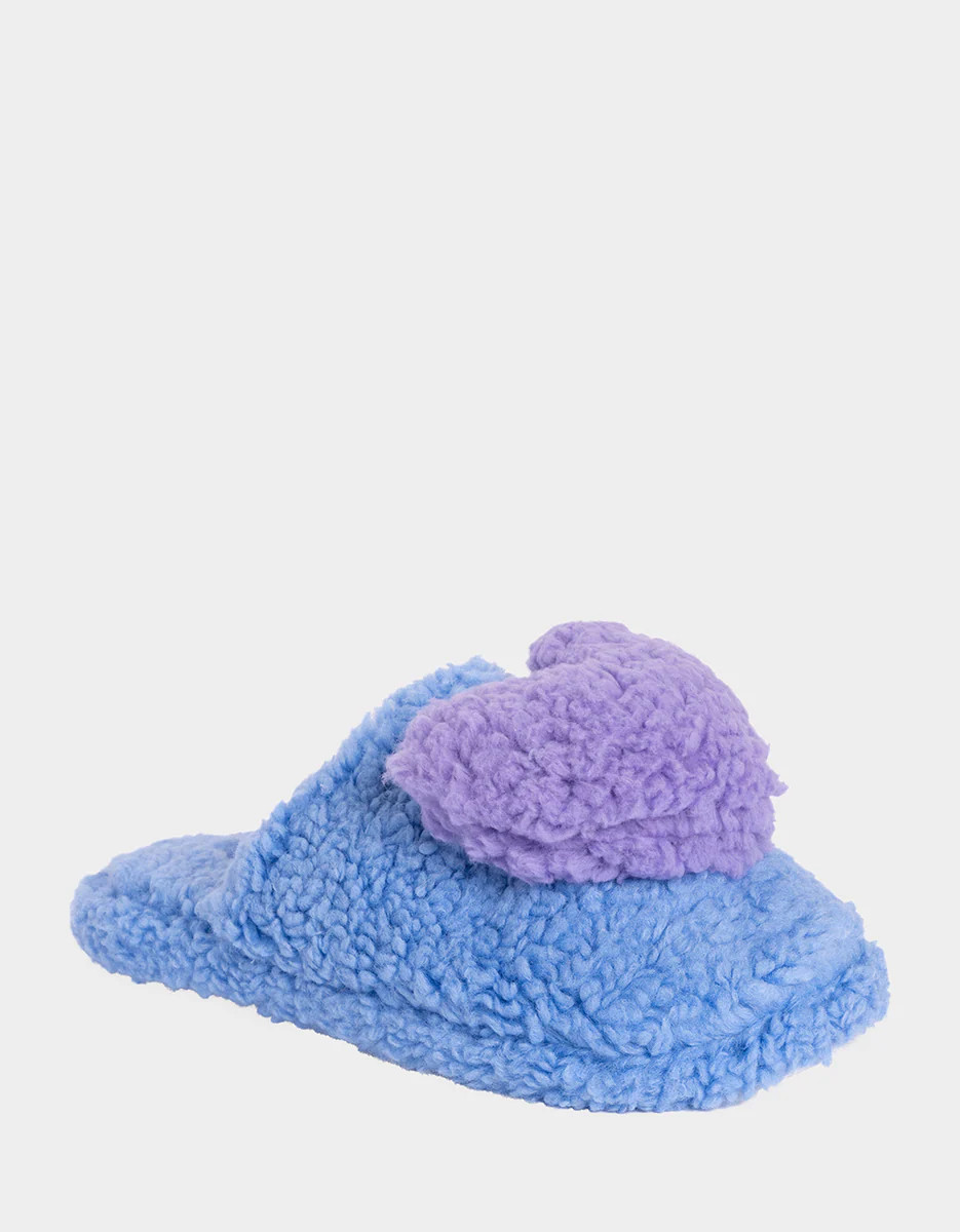 IN THE FLUFF HEART SLIPPERS BLUE | Betsey Johnson