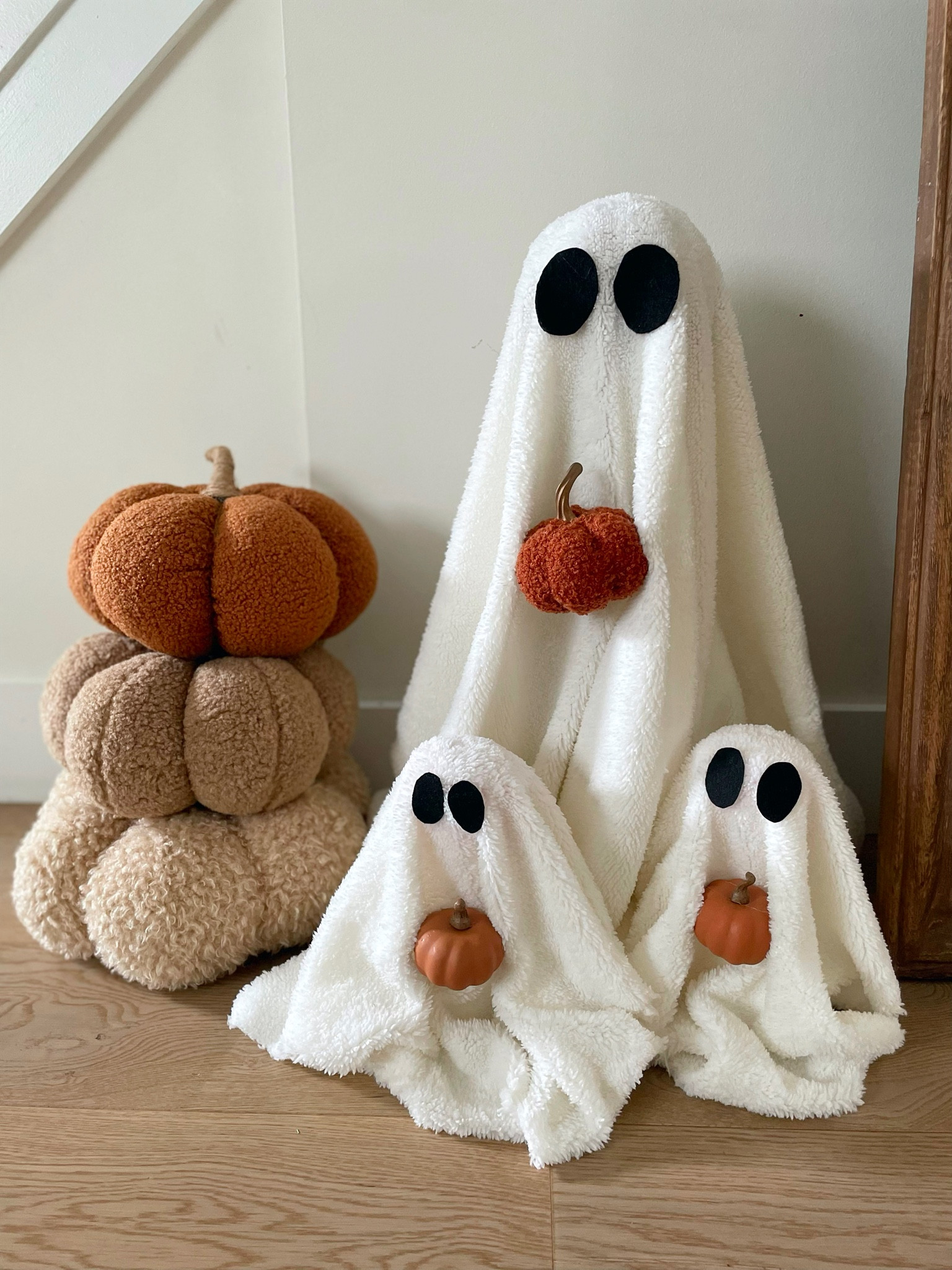 DIY sherpa ghost 

#LTKHalloween #LTKSeasonal #LTKhome