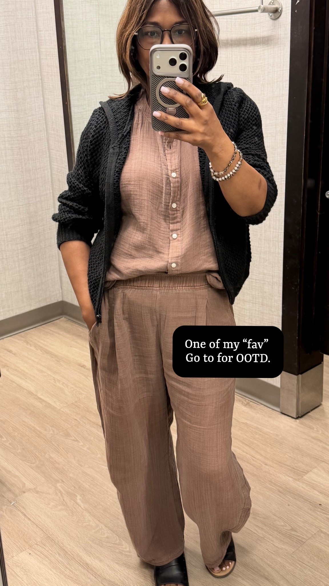 “One of my go-to looks when I want to feel put together without trying too hard 🤍 @oldnavy.gap has the gauze separates are easy, neutral, and always on repeat.”


#LTKSaleAlert #LTKWorkwear #LTKTravel