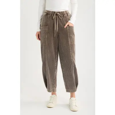 CITY BLUES Pull-On Cotton Corduroy Barrel Leg Cargo Pants in Mushroom at Nordstrom, Size X-Small | Nordstrom