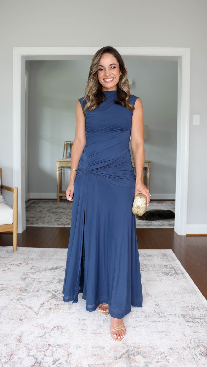 Last chance to snag this one on sale! It’s surprisingly still in stock in blue. Perfect for a wedding or special occasion.

I’m wearing xs here

#LTKPetite