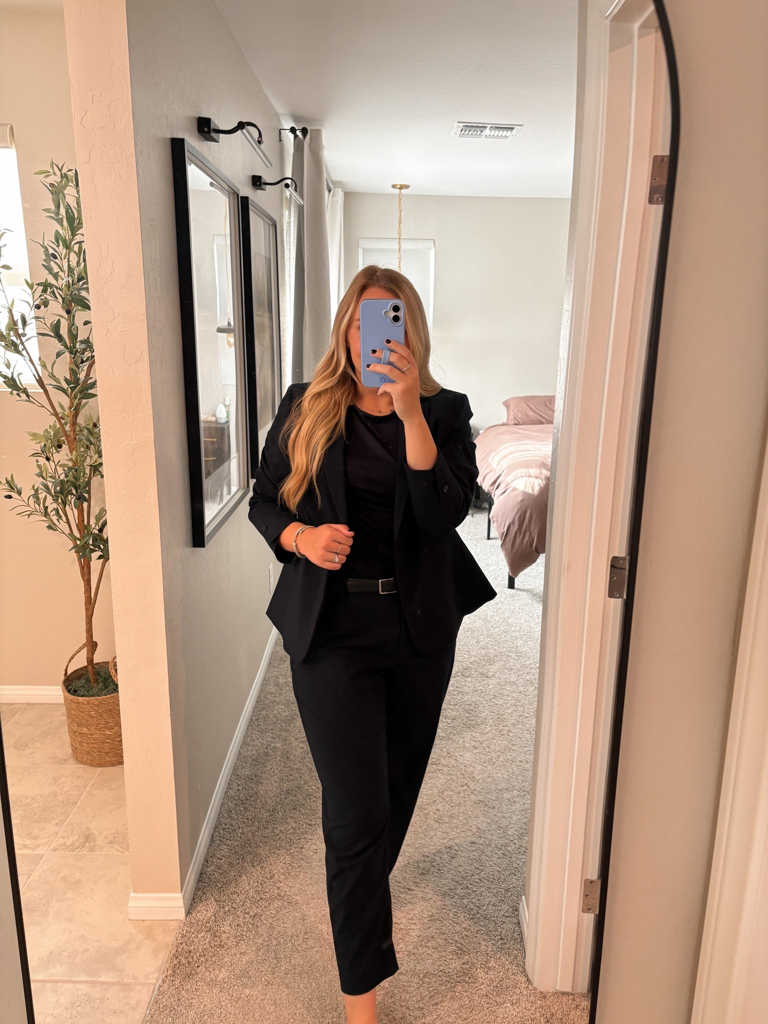 Office wear corporate outfit workwear blazer slacks belt 

#LTKMidsize #LTKWorkwear #LTKFindsUnder50