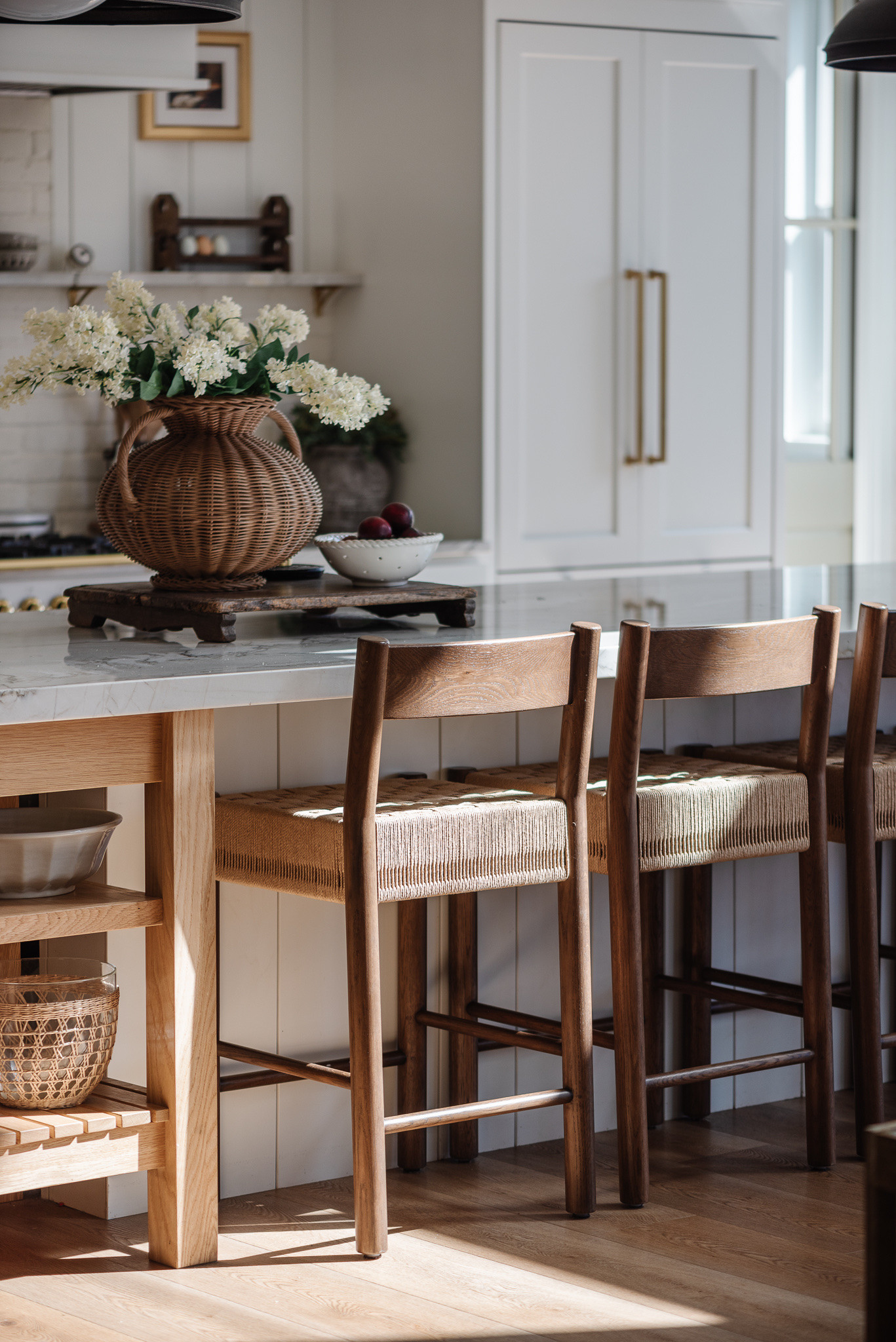 One of my favorite things about our kitchen are our stools! 


Kitchen, kitchen stools, counter stools, kitchen island, kitchen decor, kitchen accessories, kitchen ideas

#LTKHome