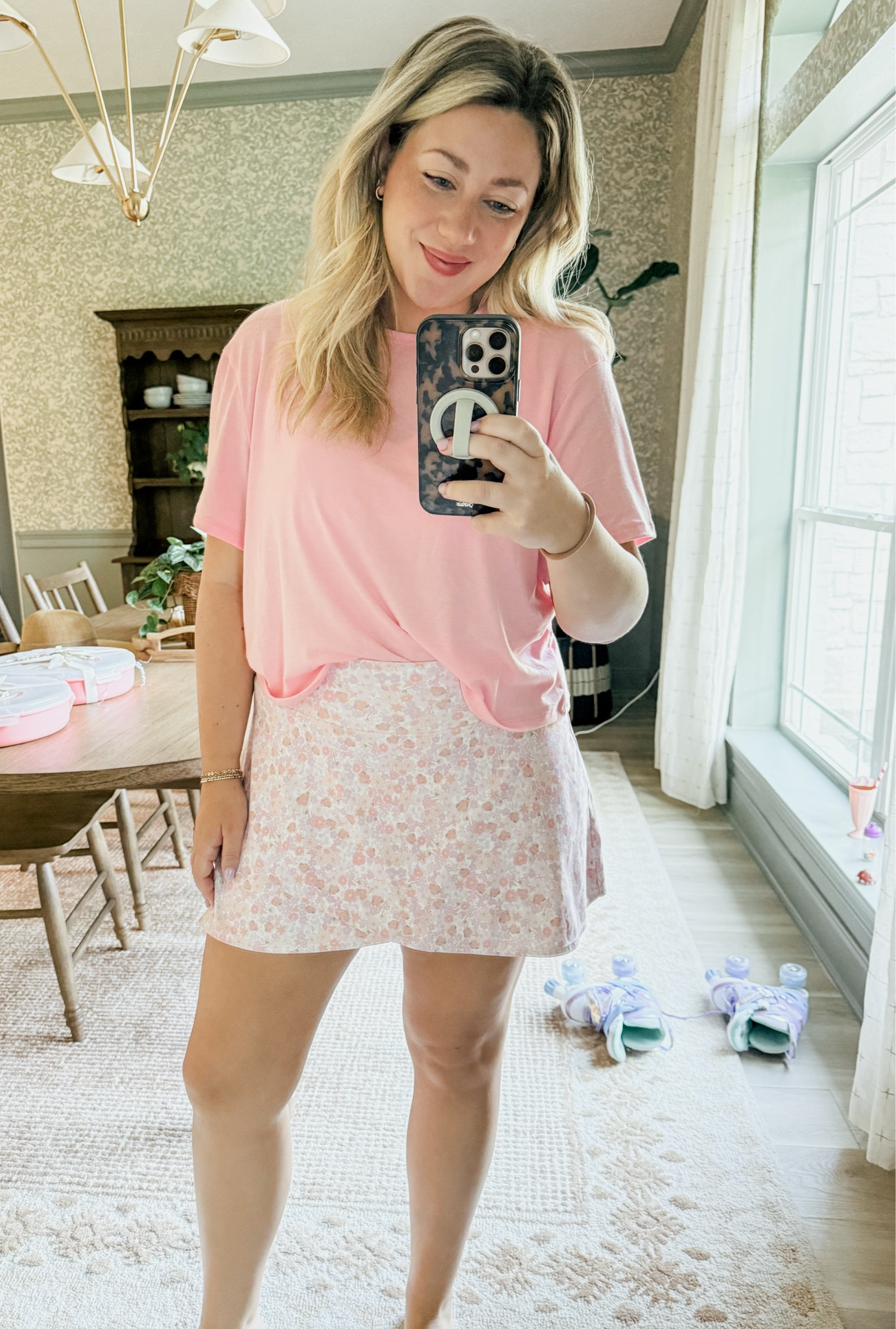 OOTD! Favorite skort and shirt from Target!

THEBLOOMINGNEST outfit summer spring workout athleisure target 

#LTKStyleTip #LTKMidsize #LTKActive
