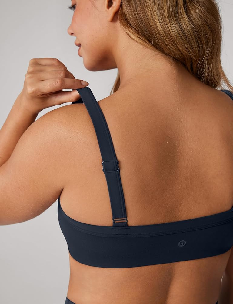 UNISSU Hugcurve Adjustable Sports Bra Square Neck Wireless Padded Yoga Workout Tops | Amazon (US)