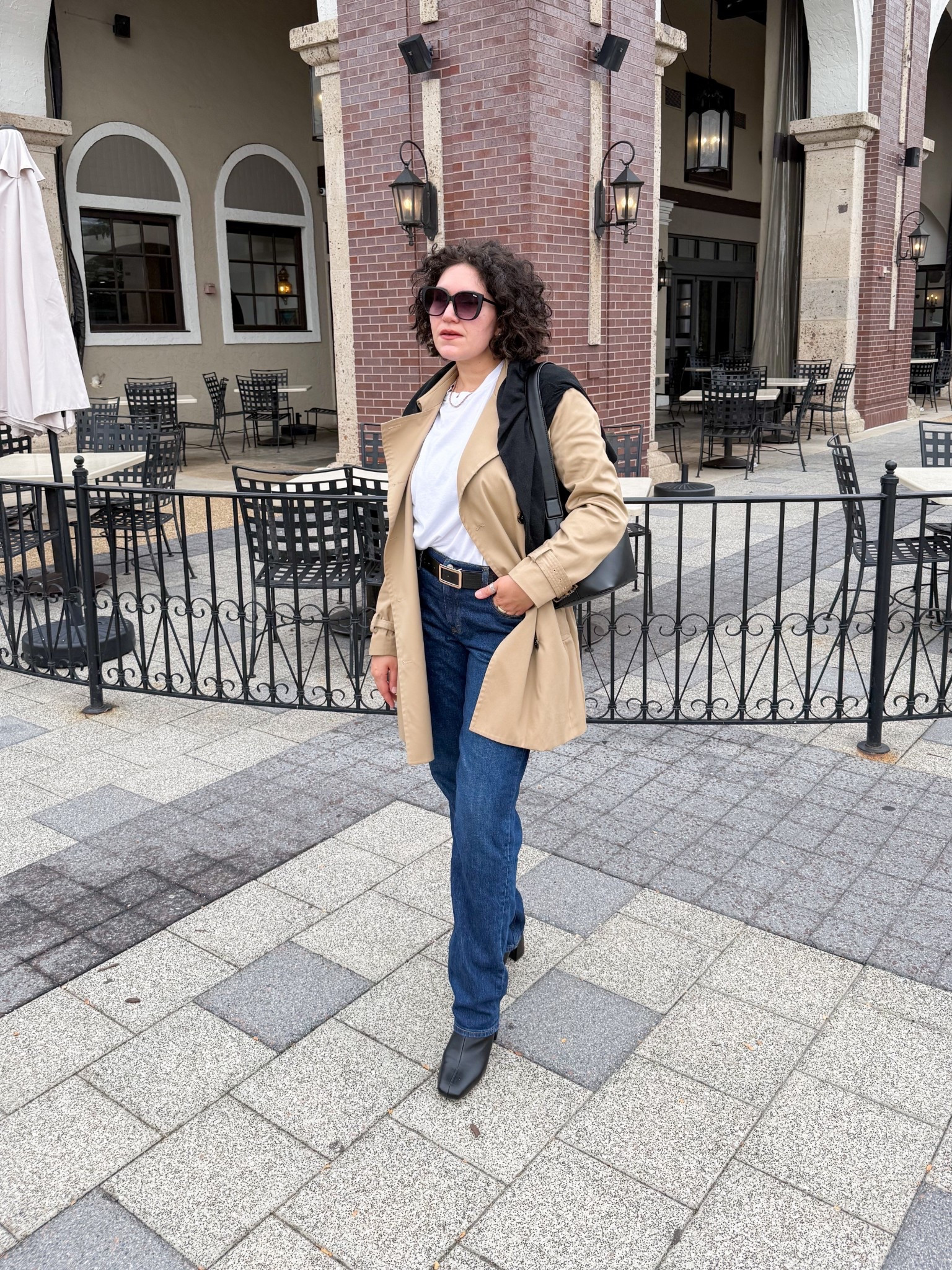 Fall outfit, trench coat, jeans outfit, classy outfit, chic outfit, neutral outfit 

#LTKStyleTip #LTKFallSale