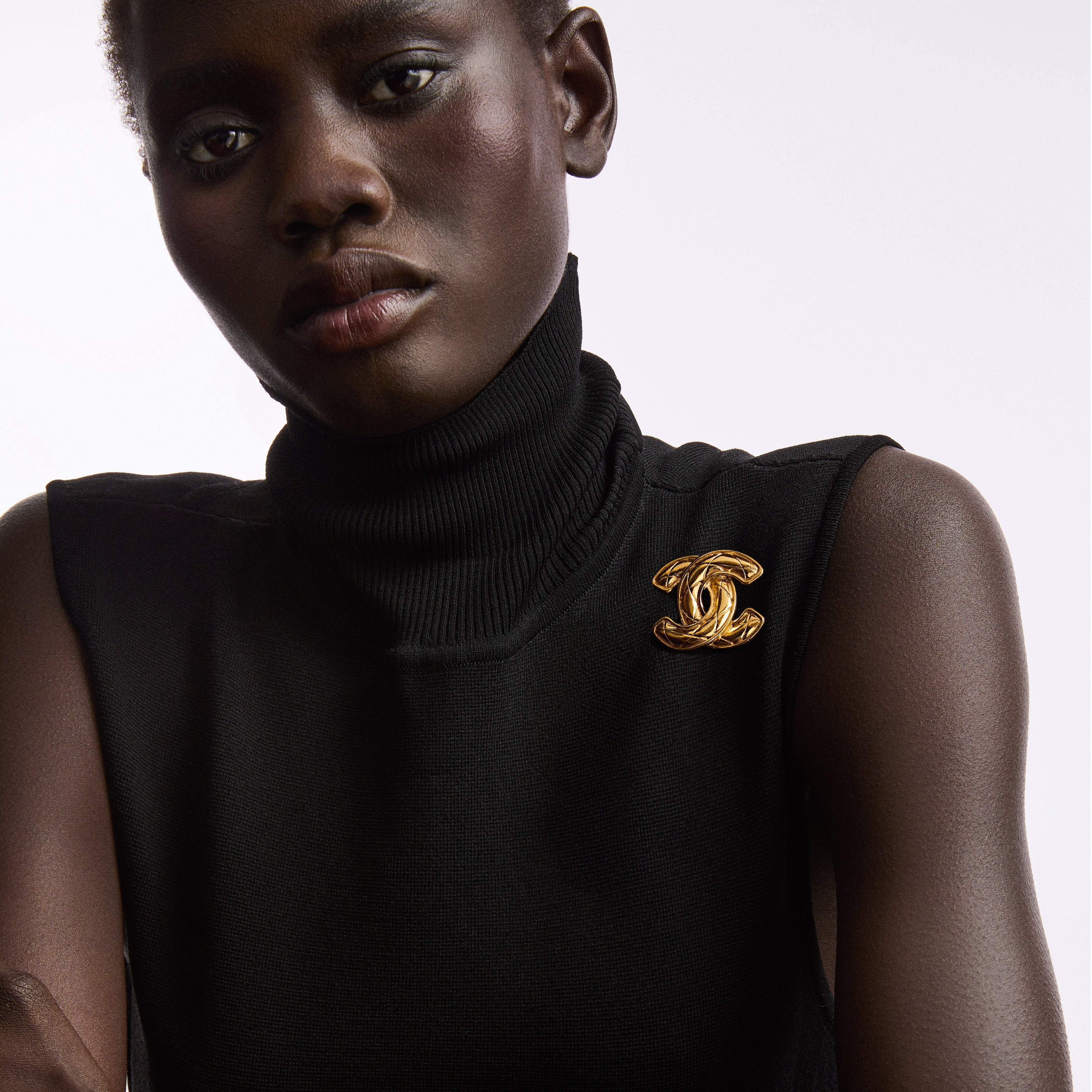 1980s Vintage Chanel Quilted Brooch | Susan Caplan