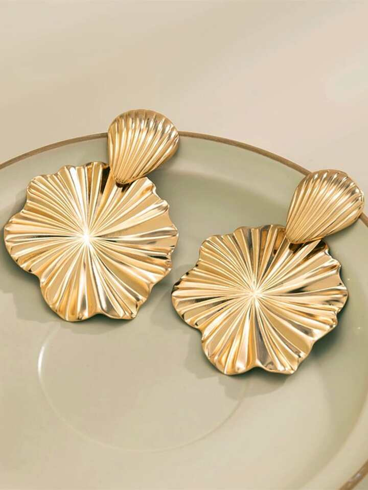 1 Pair Fashionable Delicate Snail Shell Stud Earrings, Suitable For Daily Wear | SHEIN