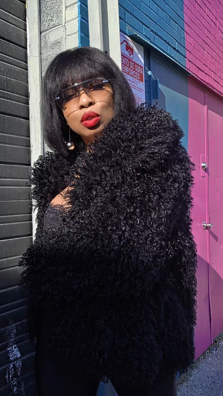 Remember that 22" inch kinky straight wig from Unice? Well, know it's a short bob and I have no regrets. Short and sassy for the summer! 

#LTKBeauty #LTKOver40 #LTKstorytime