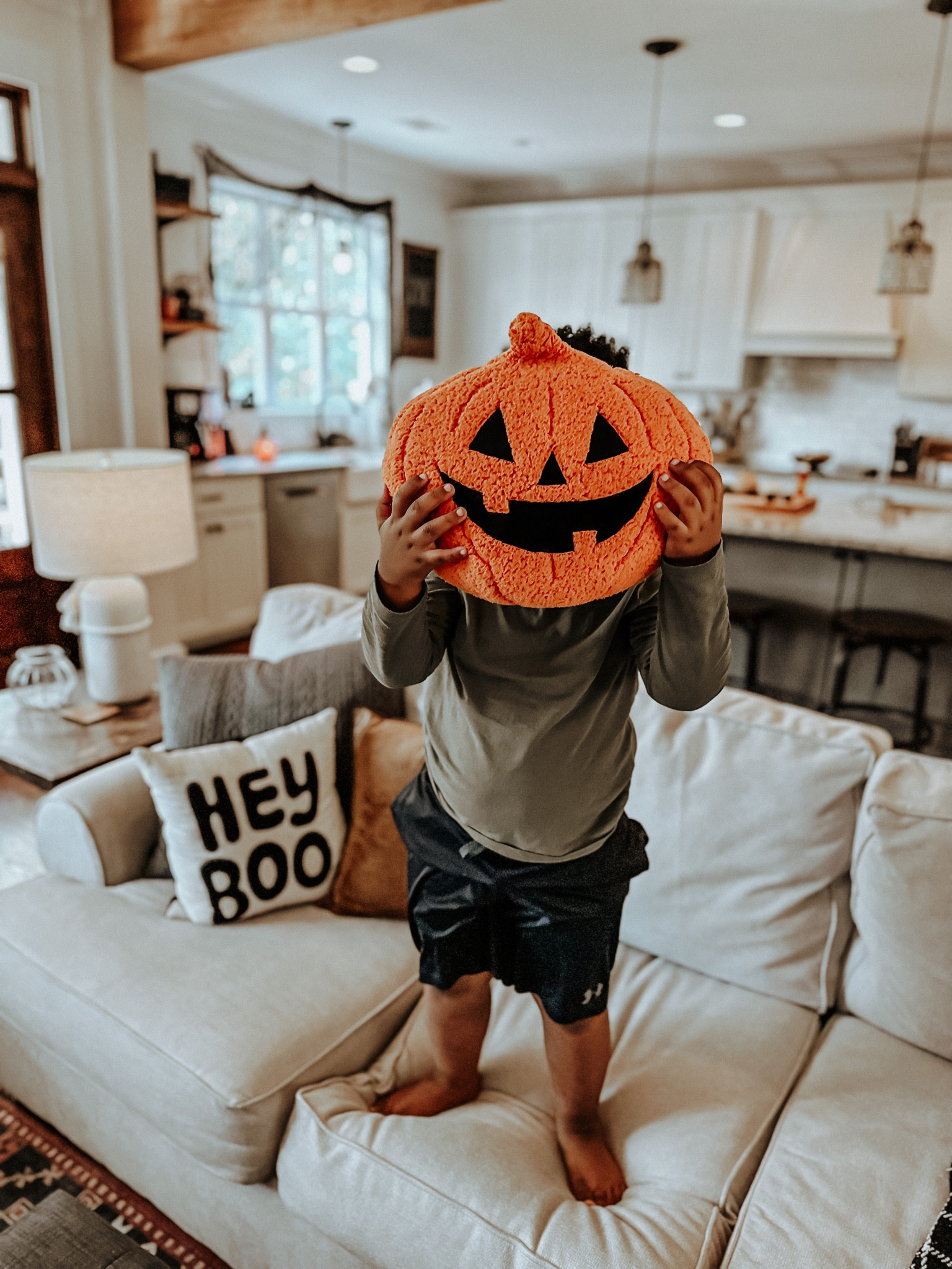 Spooky season decor 

#spookydecor #halloween

#LTKhome