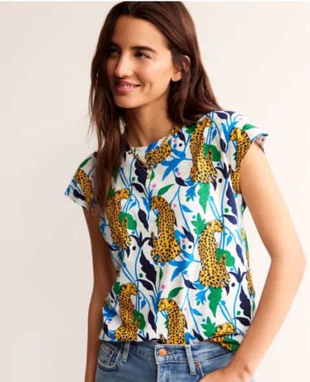 Tropical print top with vines and leopard print - perfect
Summer travel
Outfit 

#LTKstyletip #LTKfindsunder50 #LTKfamily