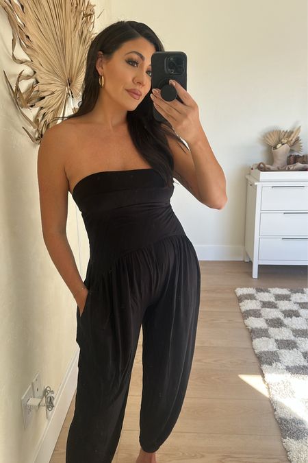 Todays casual outfit from free people! It’s very postpartum friendly. I am wearing an XS. 

Under $100
Black jumpsuit 
Fall outfit 
Hospital bag 


#LTKstyletip #LTKfindsunder100 #LTKSeasonal