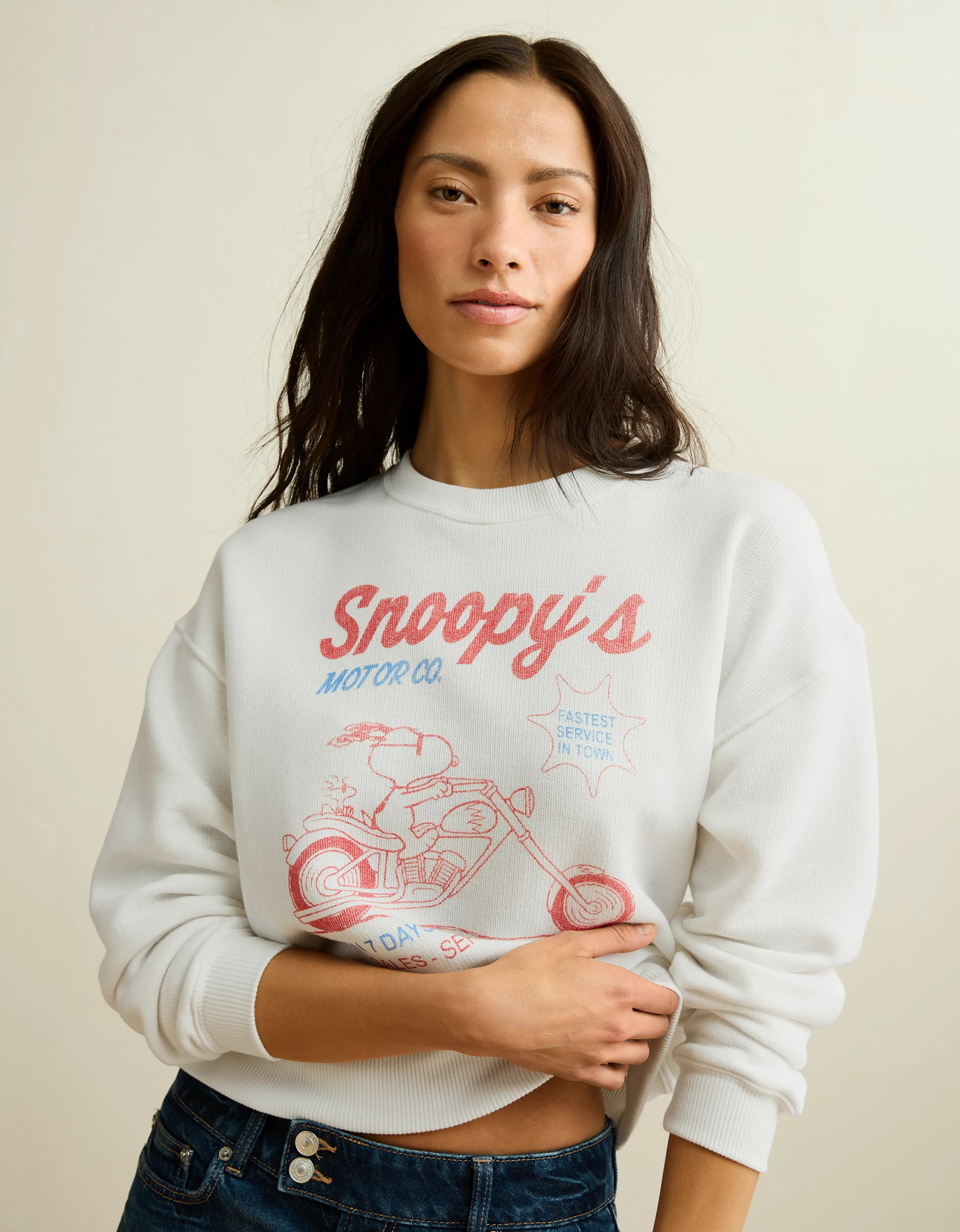AE Snoopy Graphic Crew Neck Sweatshirt | American Eagle Outfitters (US & CA)