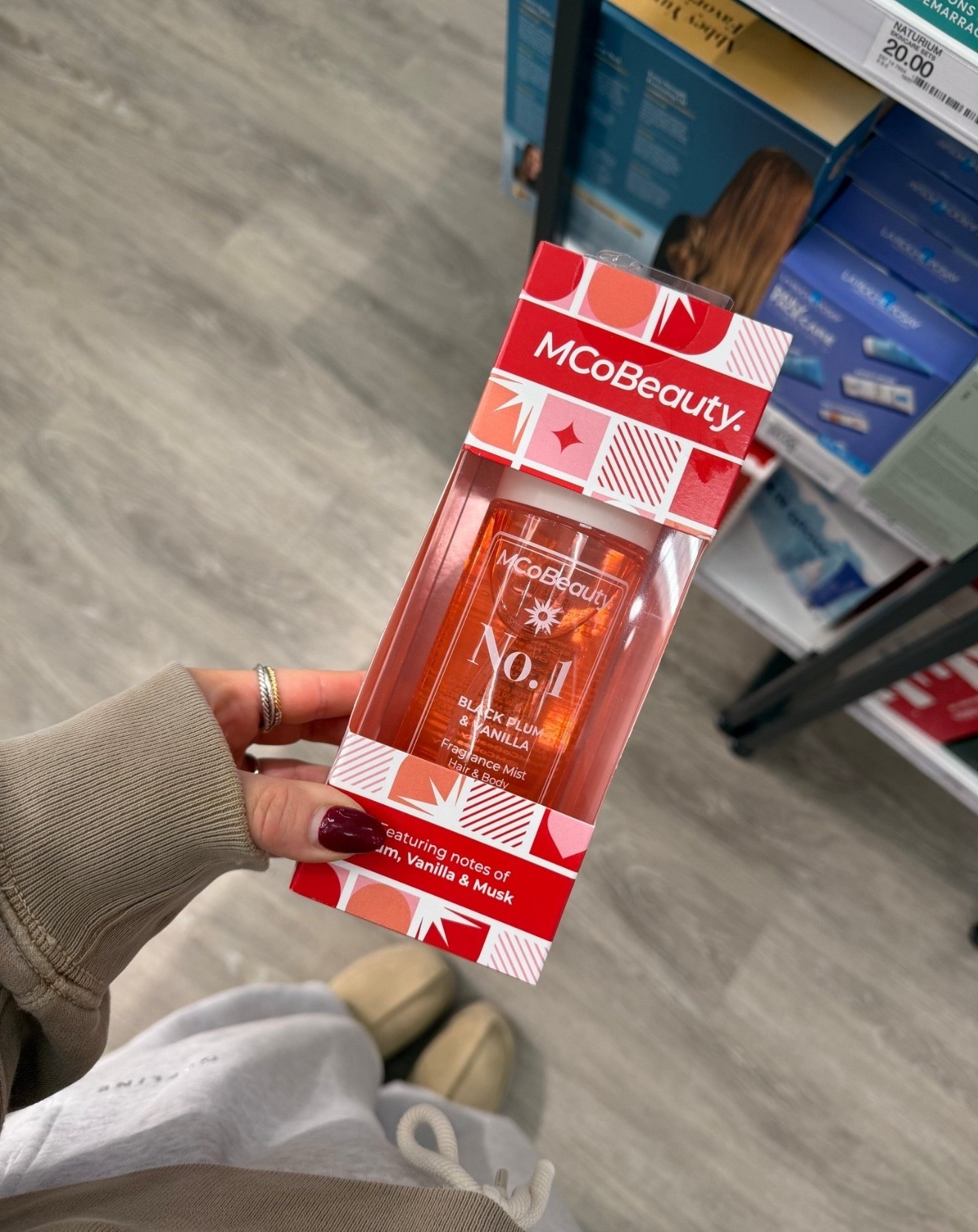 This spray smells so good & makes a great stocking stuffer 

#LTKHoliday #LTKBeauty #LTKGiftGuide