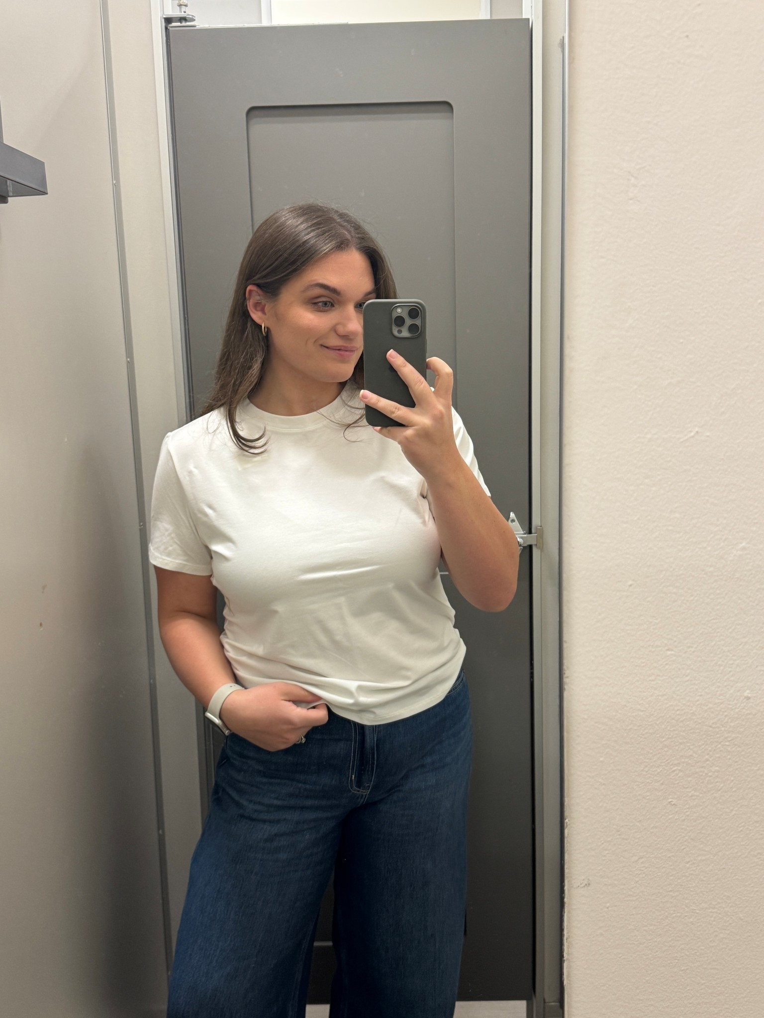 The perfect plain white tee 

#LTKStyleTip #LTKHoliday #LTKMidsize