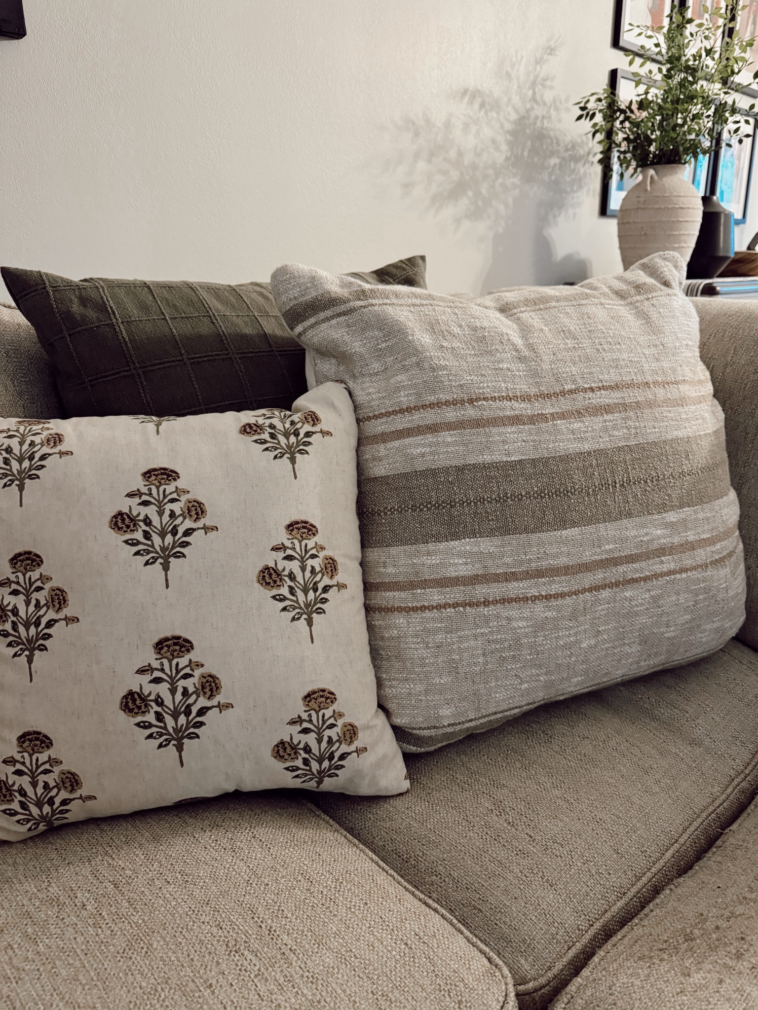 Throw pillows 🤎

#LTKfindsunder50 #LTKhome #LTKstyletip