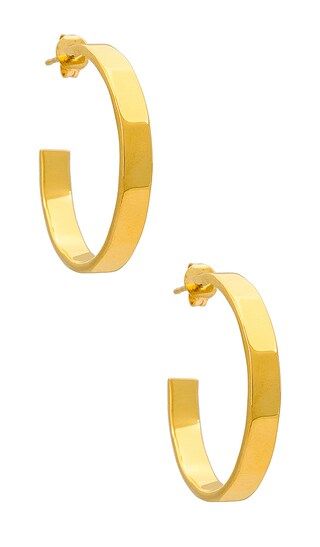 Hammered Simi Hoops in Gold | Revolve Clothing (Global)