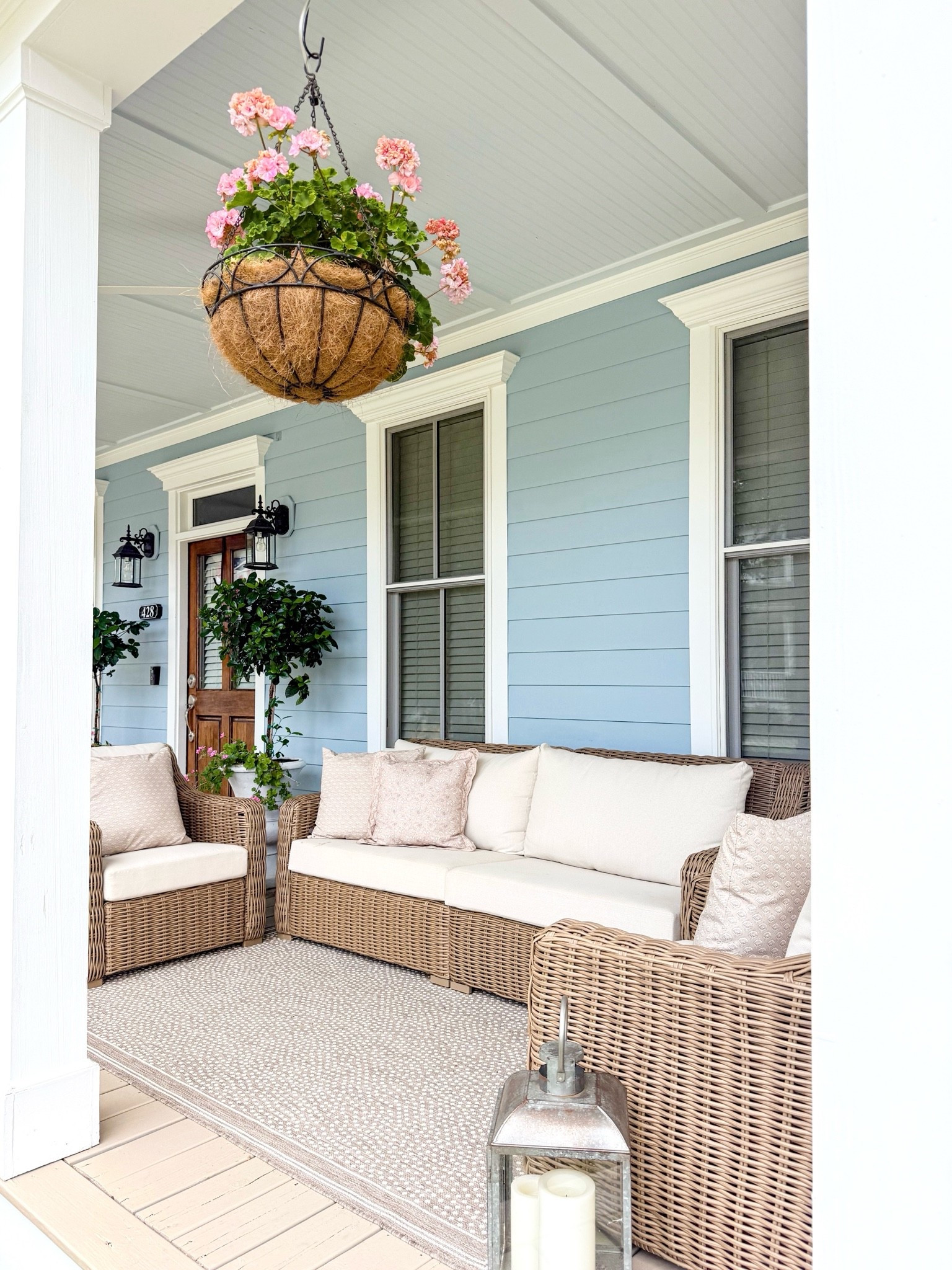 🏡 If your patio is missing something, this might be it…

These are the two pieces I recommend over and over because they make an outdoor space look designer without the designer price tag. 🤍

I still can’t believe these are at Walmart. The quality, the look, and the price are hard to beat.

I’ve linked both (plus the rest of my favorite outdoor finds) in my LTK! 🌿🛍️
.

#LTKHome #LTKSaleAlert #LTKSeasonal