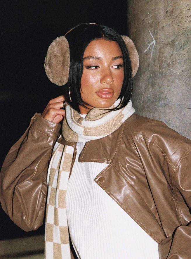 Oberlin Ear Muffs Brown | Princess Polly US