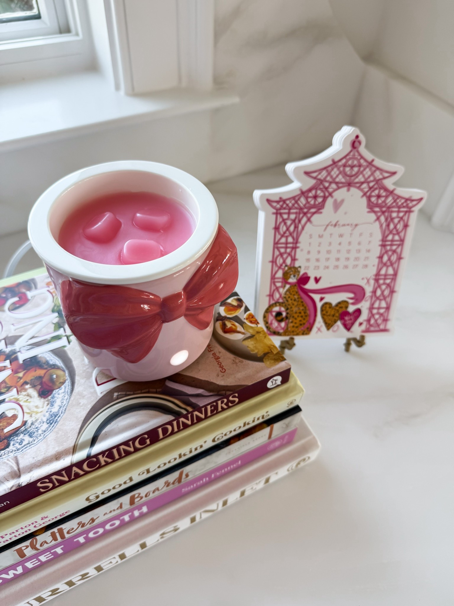 Valentine’s wax warmer! 

#LTKValentine #LTKSeasonal