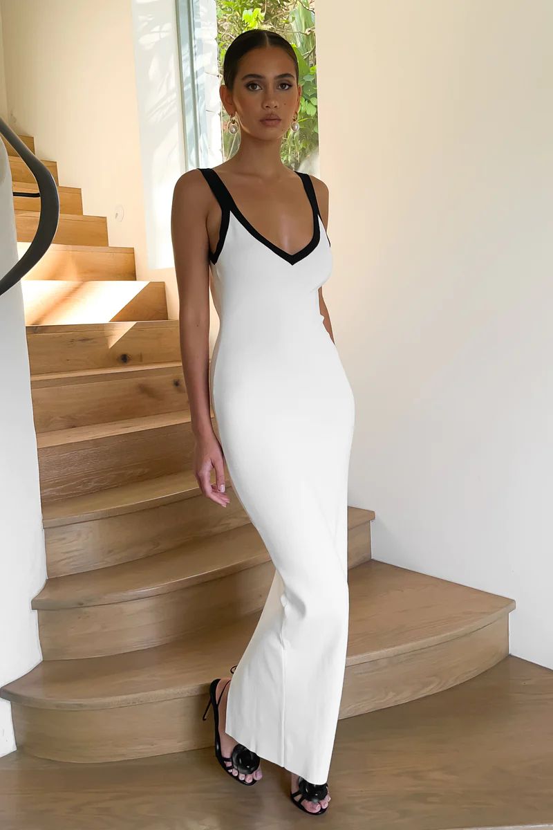 Debbi Contrast Knit Midi Dress - White | MESHKI US