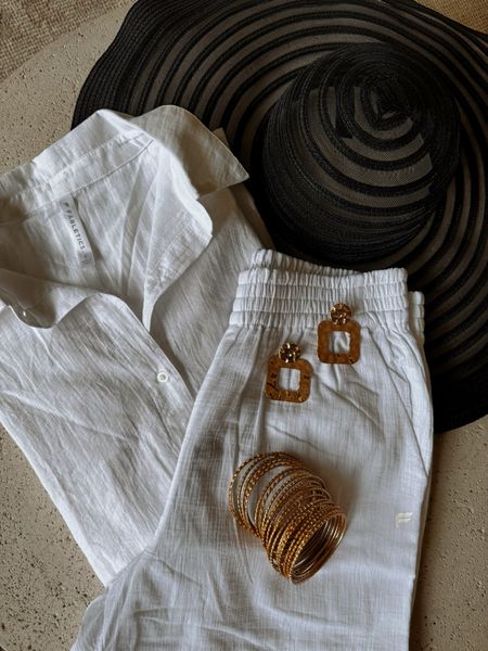 Beach day
Cover up
Fabletics
Beach wear
Beach hat
Summer
White linen pants
Linen top

#LTKfitness #LTKswim #LTKstyletip