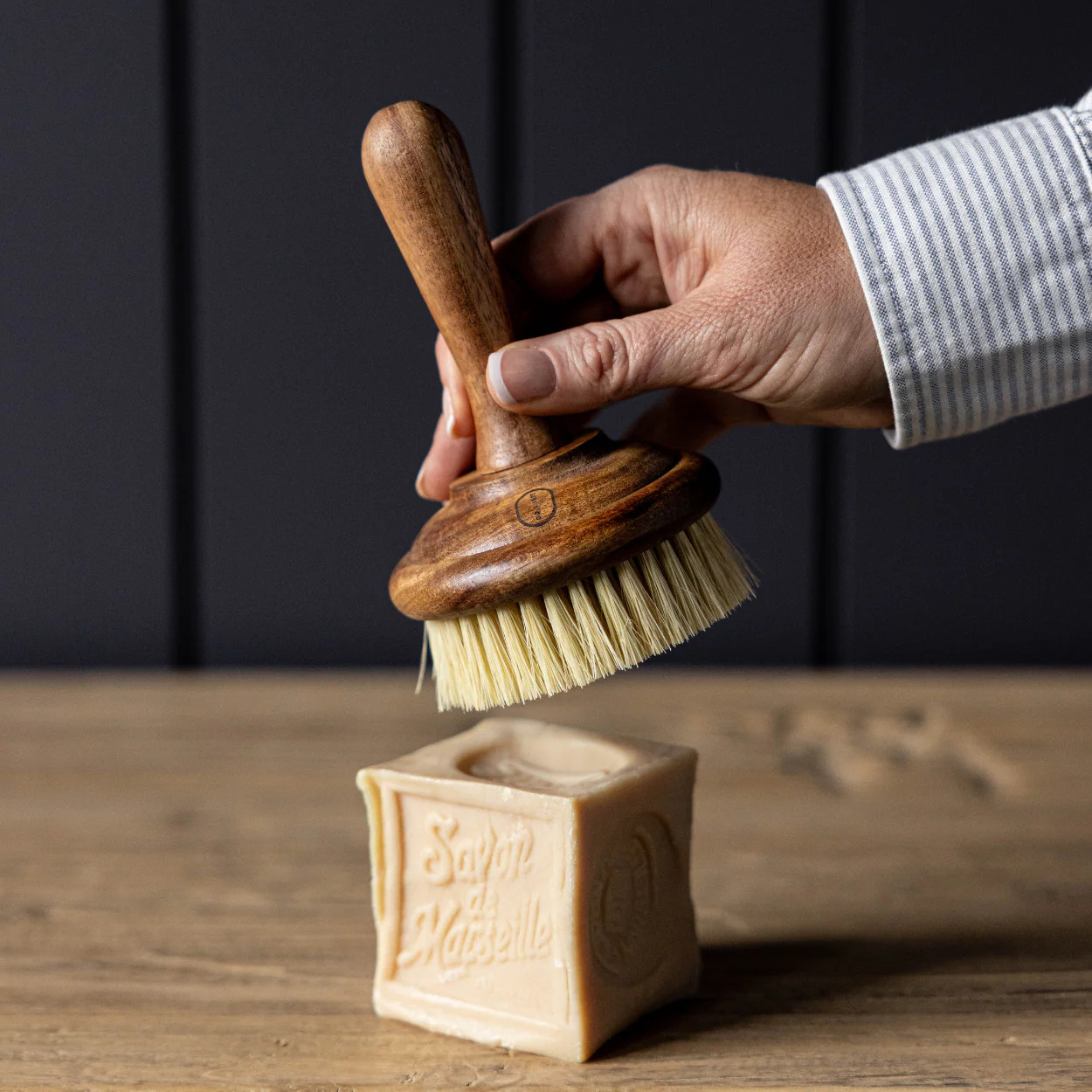 Dish Soap Brush | By Luxe B Co. | Luxe B Co