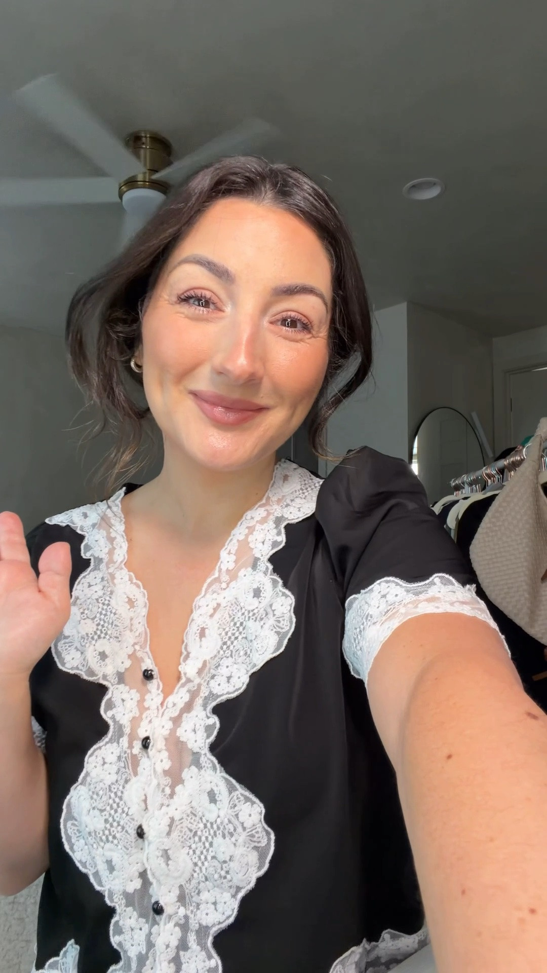 5 minute makeup!! 

Tinted spf shade light 
Dibs duo stick shade 4 
Lip liner shade wherever walnut

#LTKgrwm #LTKBeauty #LTKmorningroutine