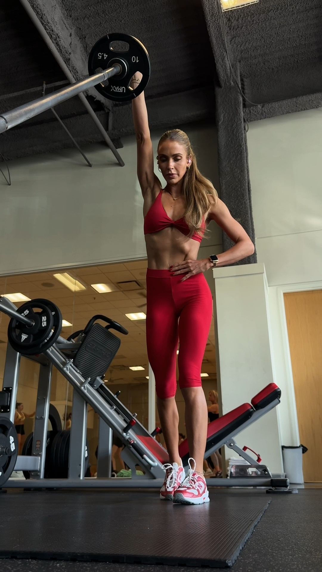 Making those shoulders pop 