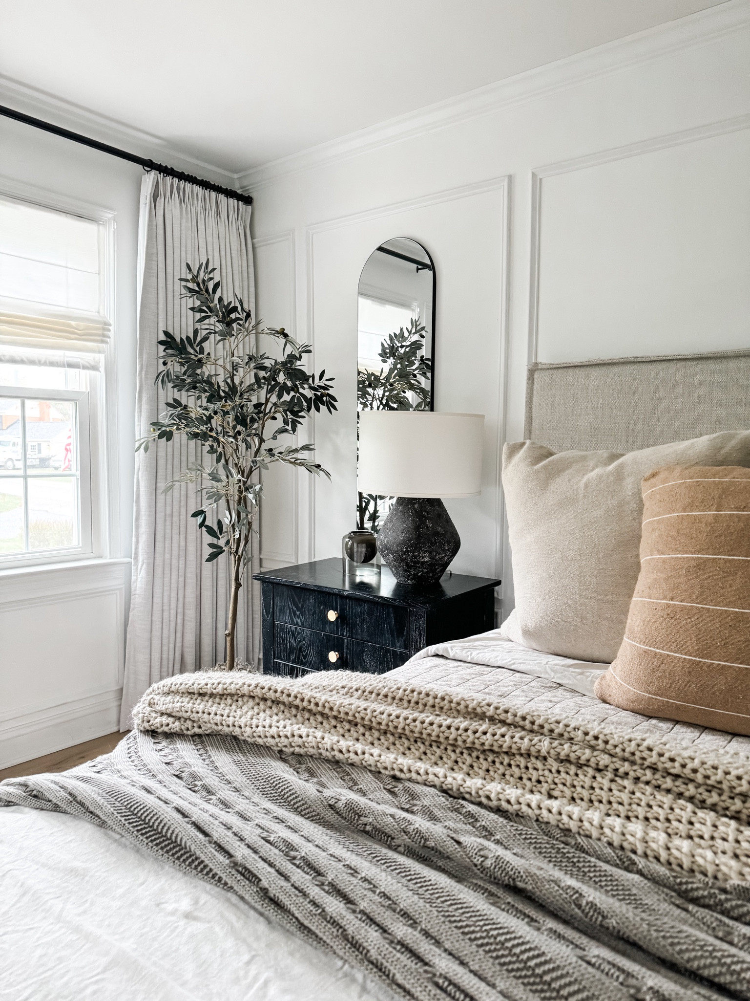 Cozy bedroom corner 

#LTKStyleTip #LTKFindsUnder100 #LTKHome