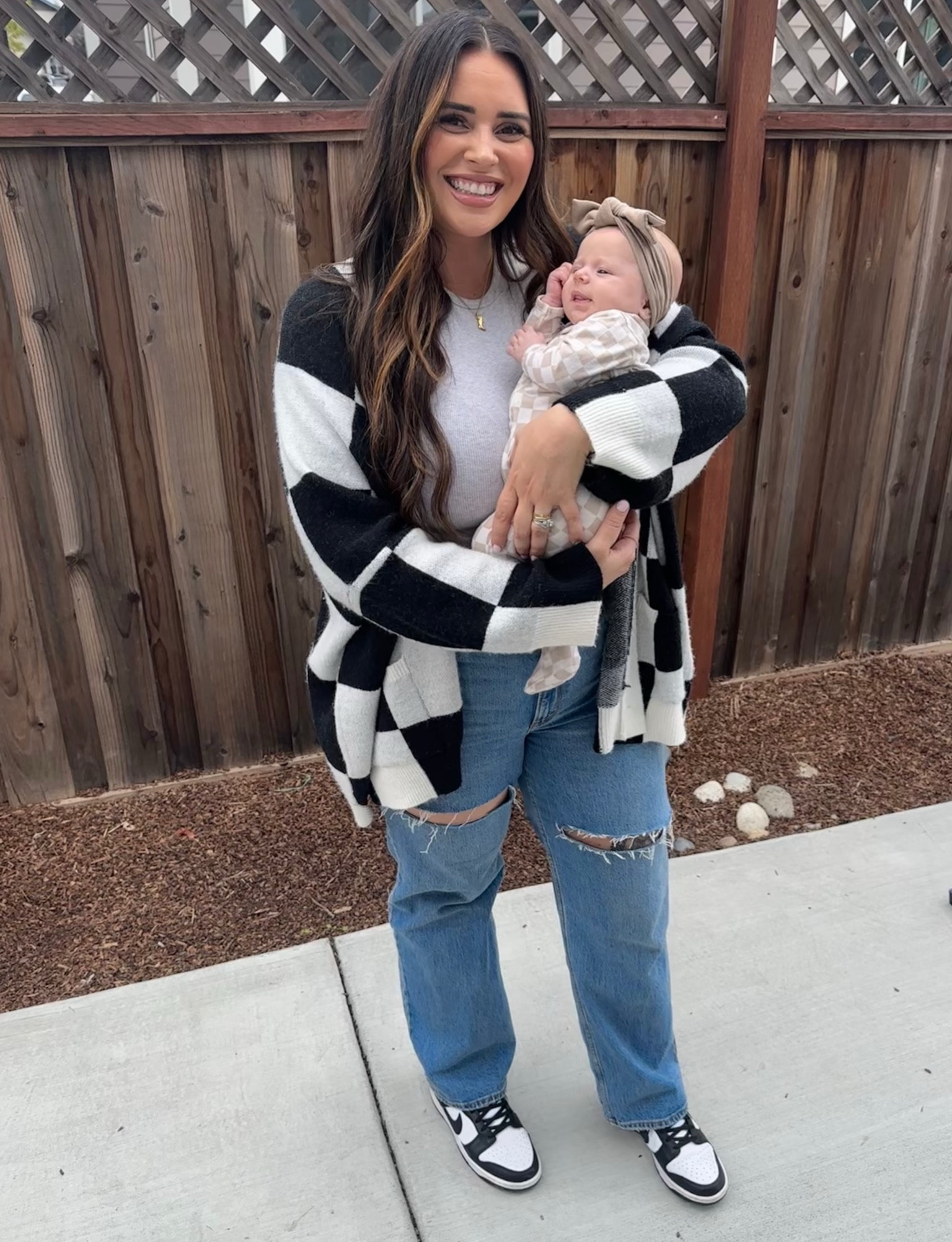 Fall checkered vibes 🖤

#LTKbaby #LTKmidsize #LTKstyletip