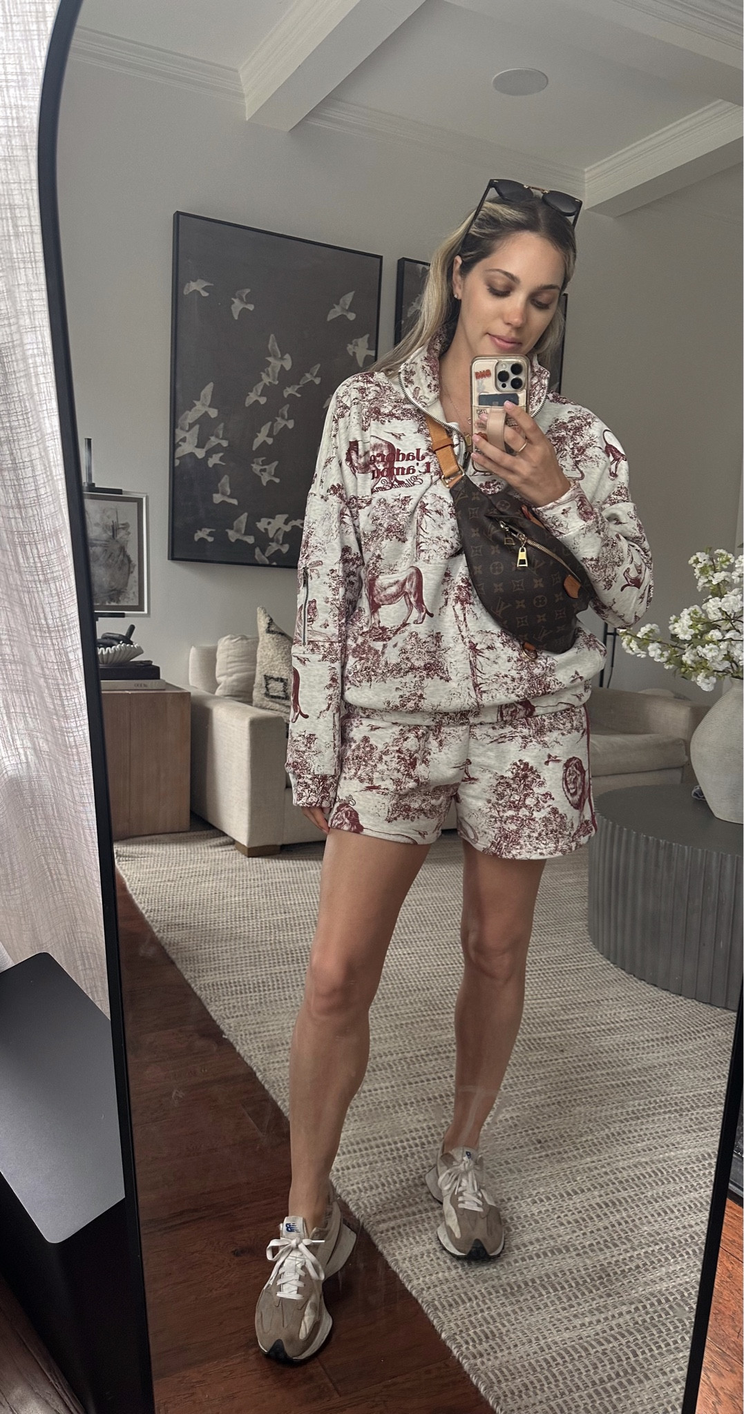 School drop off outfit. Spring outfits. 

#LTKfindsunder100