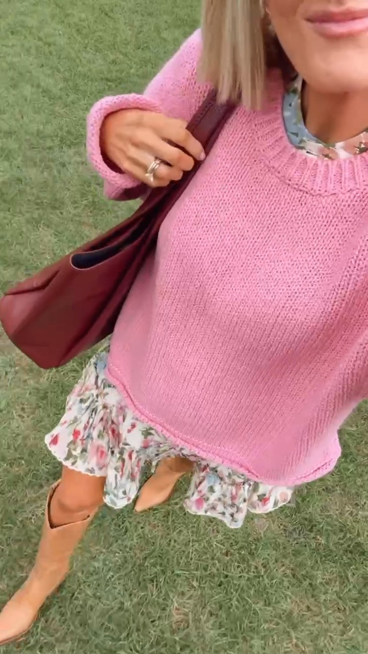 Here’s one way I would style this floral dress from my Anthropologie collection! Layer a sweater over it like this pink one & pair with tall boots! Wearing S in dress!

Loverly Grey, Anthropologie, farm Rio, floral dress, fall outfit inspo, pink sweater, tall boots, burgundy tote 

#LTKSeasonal #LTKStyleTip