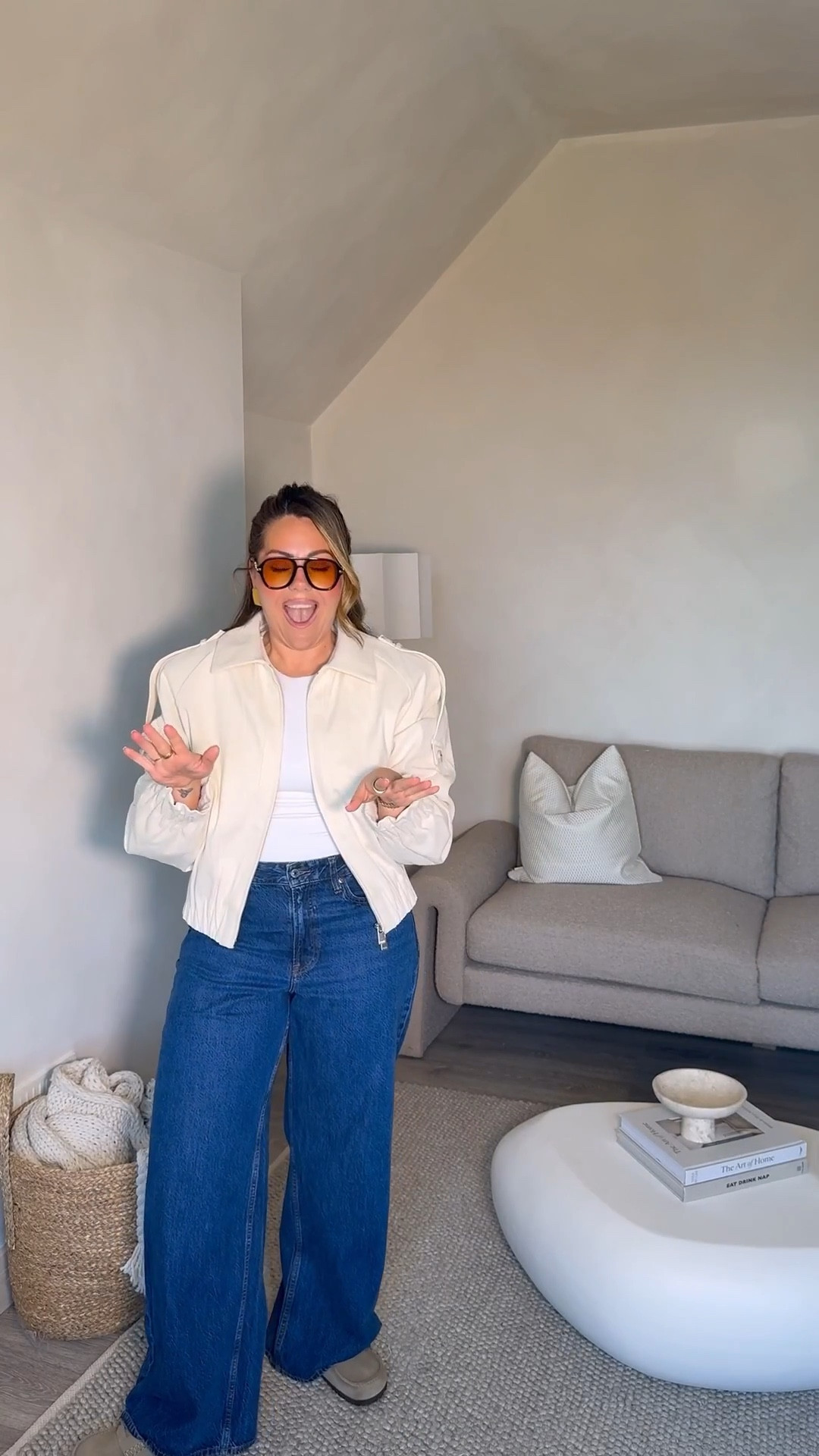 The jacket is the outfit 👏👏👏

Worth every single penny girls, quality, fit & everything about it is 10/10 😍

Wearing size 12 fit is perfect!
T-shirt is doubled quality is amazing wearing size medium
Jeans 28 reg 👏

#LTKmidsize #LTKuk #LTKjeans