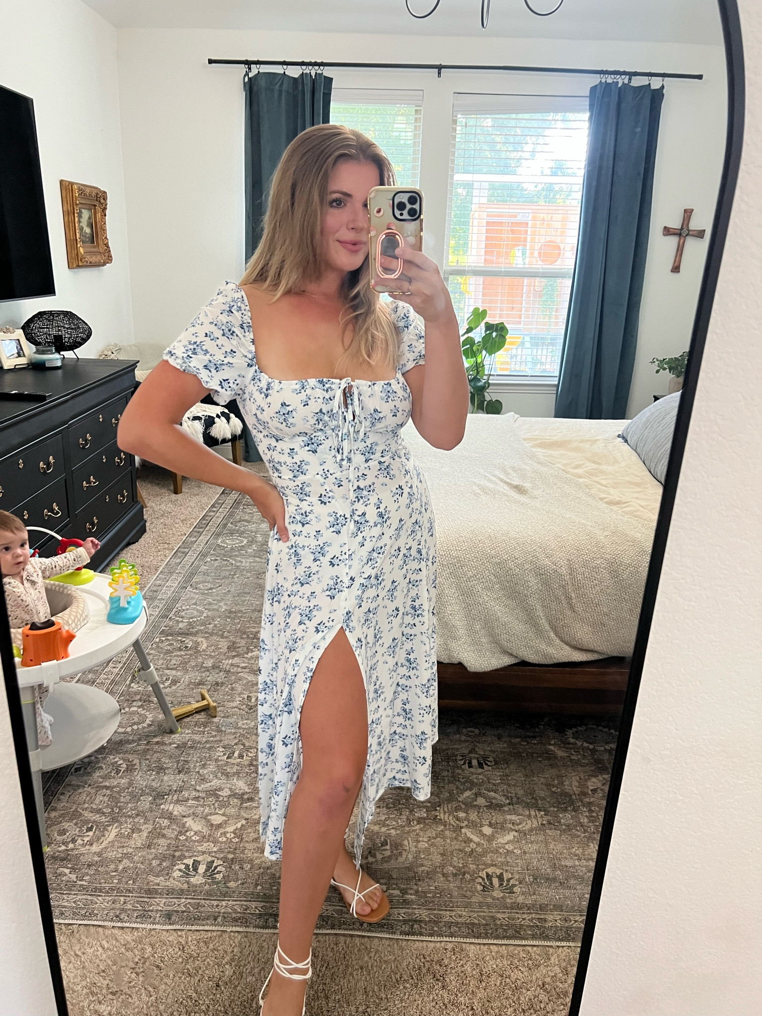 The most flattering dress!! Such great quality I’m in love. Wearing medium  

#LTKFind #LTKSeasonal #LTKunder100