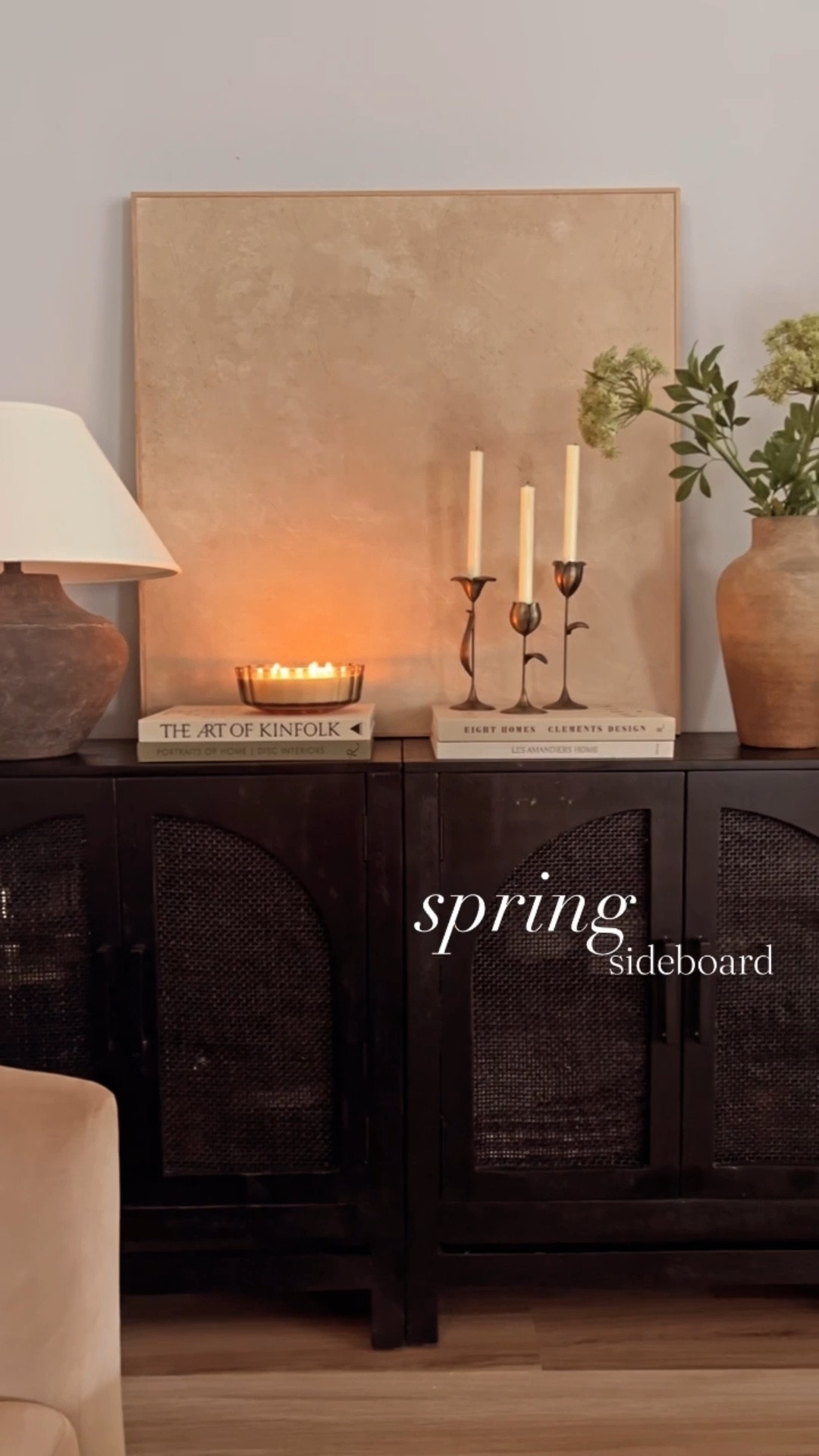 Spring sideboard styling! It’s the floral candlesticks for me — they are too gorgeous! The faux Queen Anne’s are simple but they also make quite the statement, & they’re on sale right now!

Spring Decor | Spring Styling | Home Decor | Living Room | Entryway | Sideboard Styling | Console Styling | Vase Styling | Coffee Table Books | Table Lamp | Spring Florals | Faux Stems

#LTKHome #LTKSeasonal