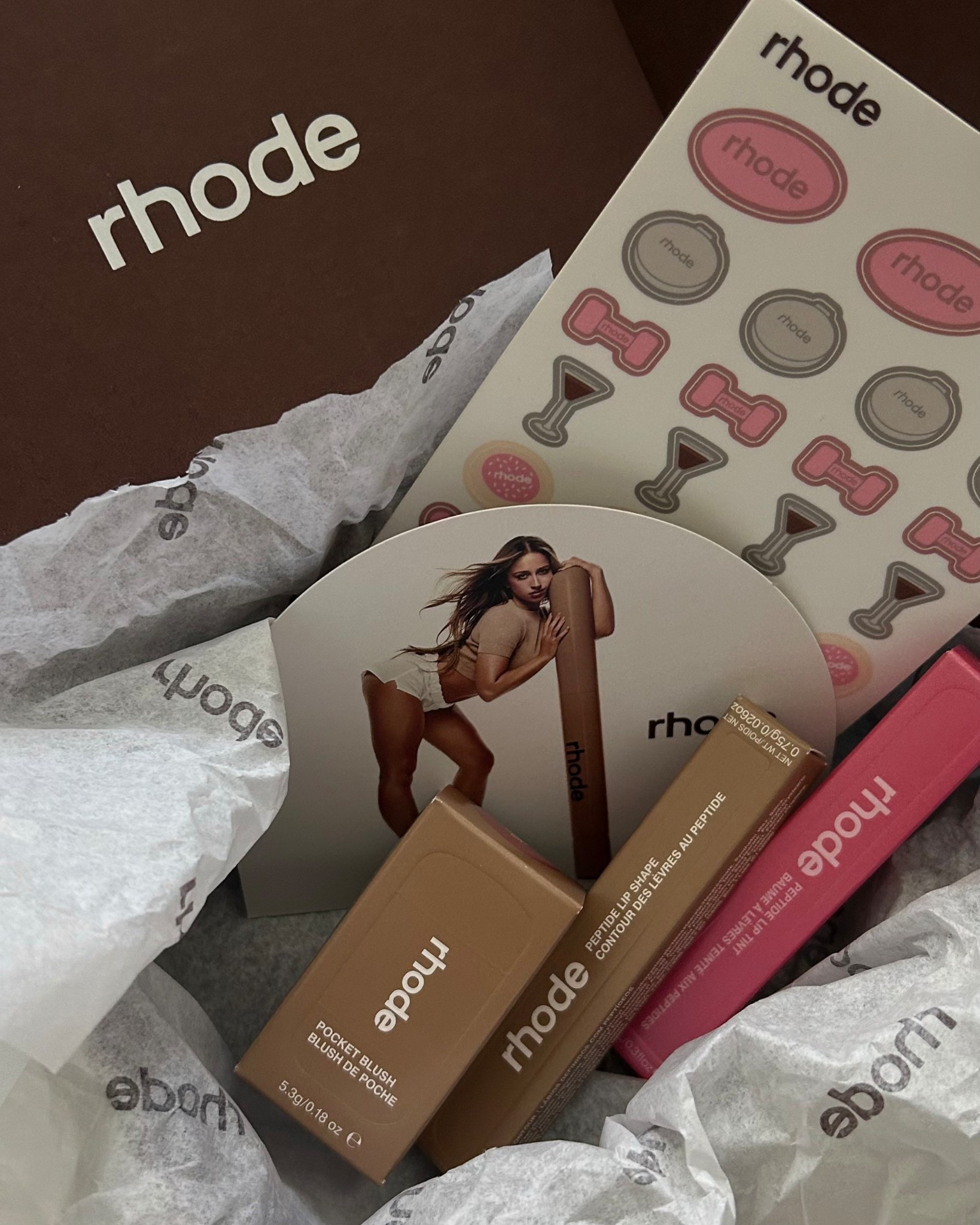 my recent @rhode haul 🎀

pocket blush in toasted teddy
peptide lip shape in lift
peptide lip tint in sugar cookie (limited edition)

#LTKStyleTip #LTKFindsUnder50 #LTKBeauty