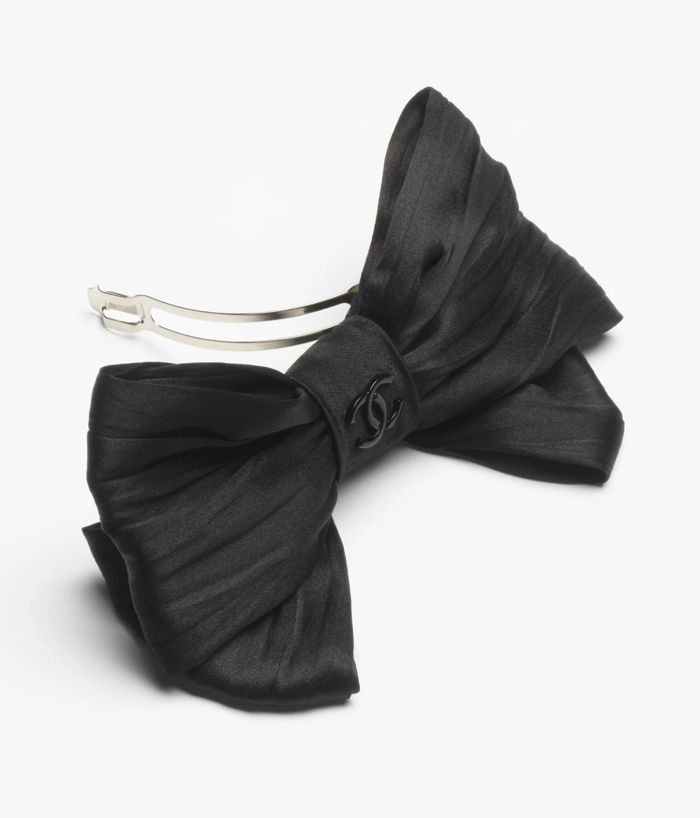 Bow barrette - Silk satin, black — Fashion | CHANEL | Chanel, Inc. (US)