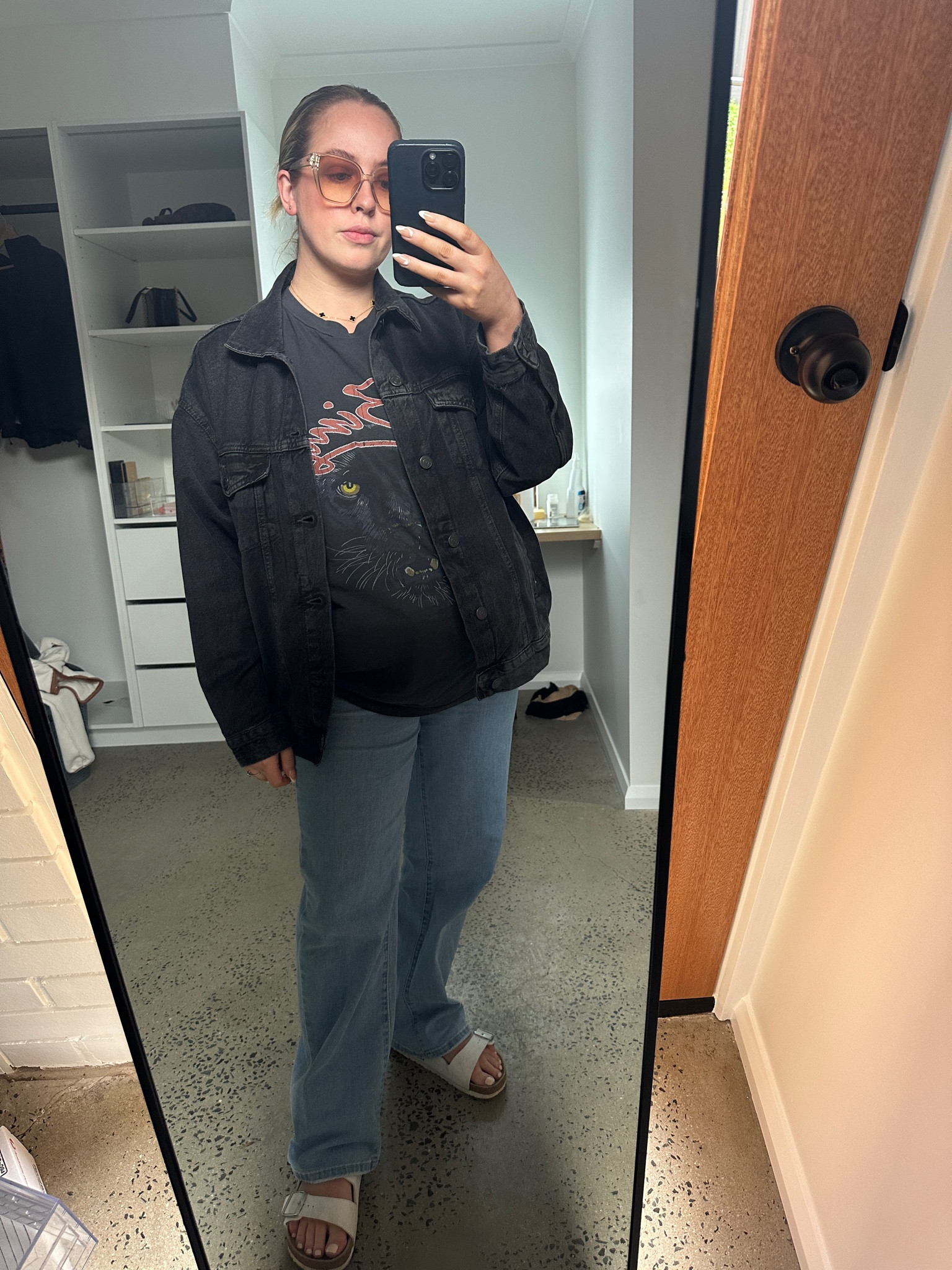 Enjoying the last days of jeans weather 

#LTKSeasonal #LTKmidsize #LTKaustralia